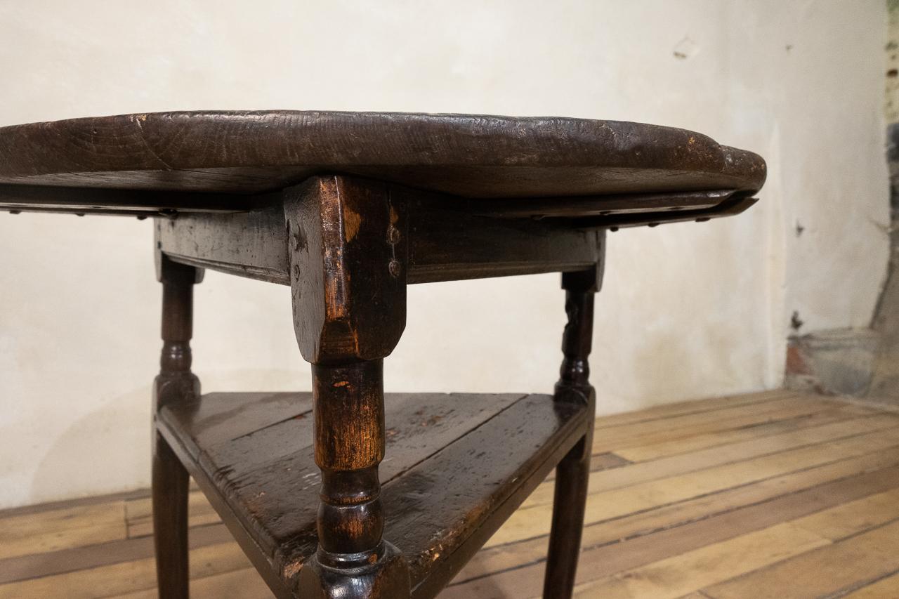 18th Century Country House Oak Cricket Table - Two Tier For Sale 2