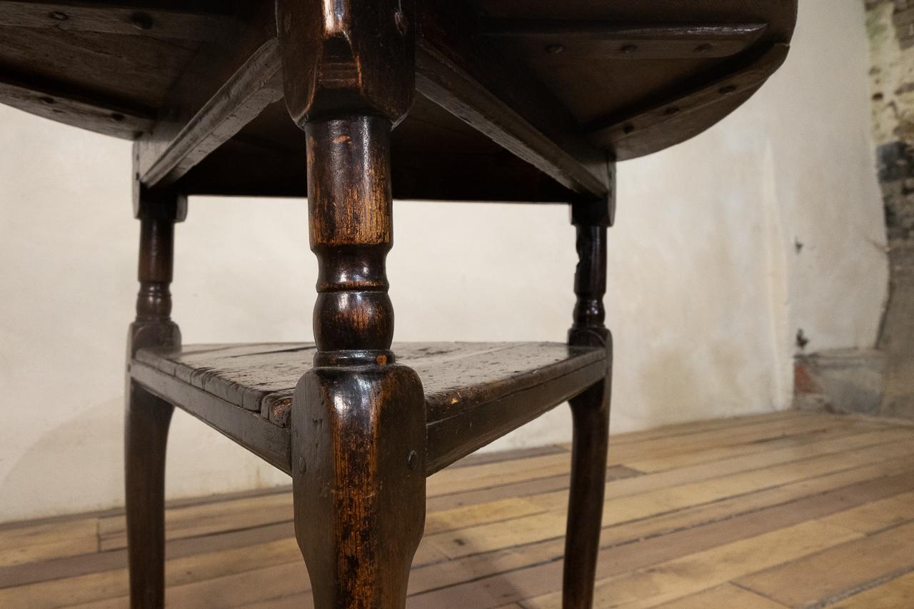 18th Century Country House Oak Cricket Table - Two Tier For Sale 3