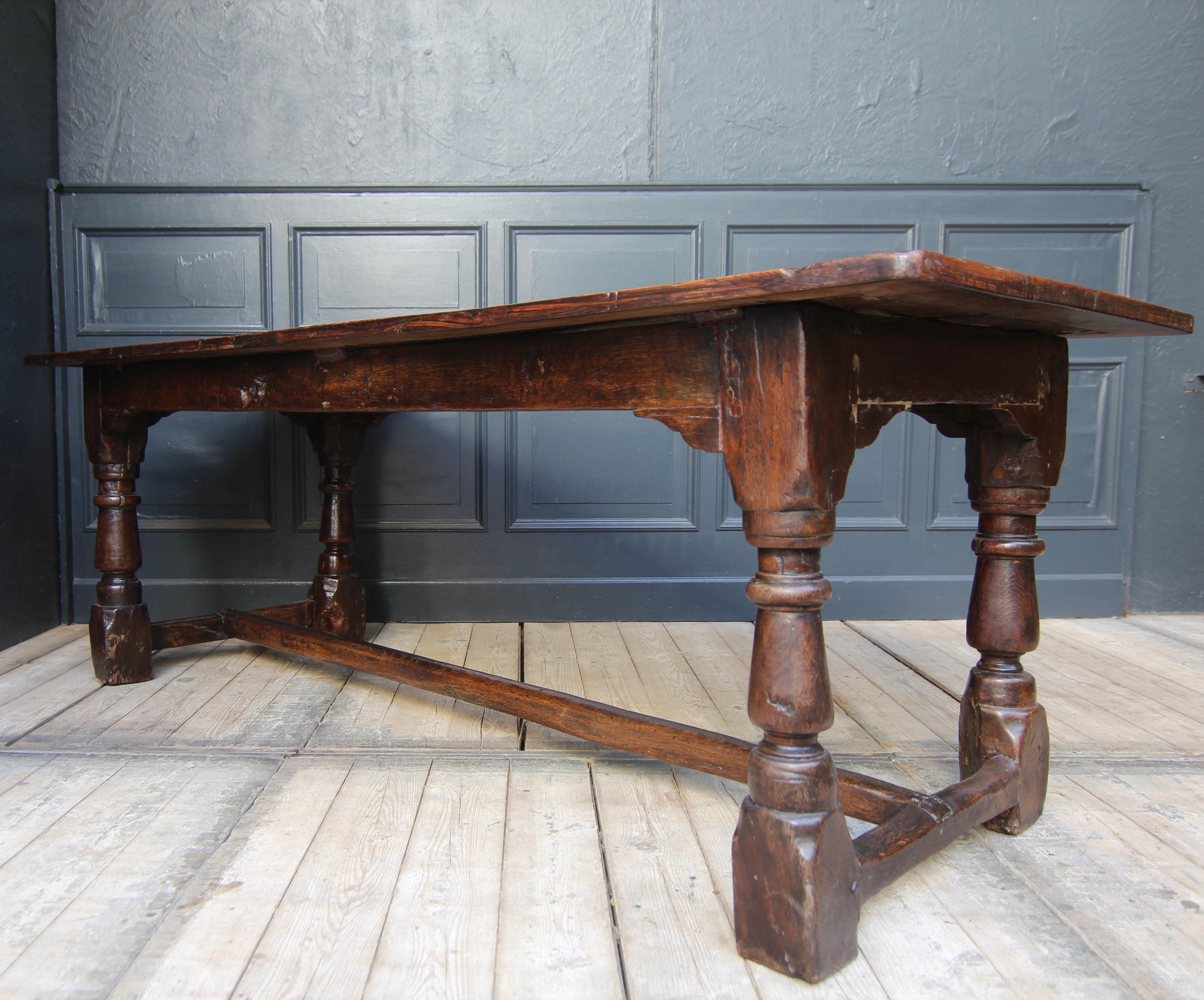European Early 18th Century Oak Dining Table