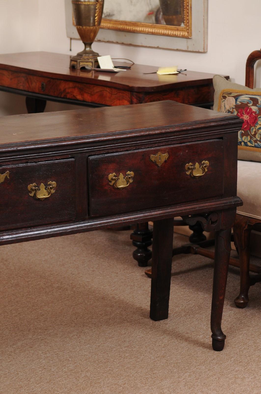 Early 18th Century Oak Dresser Base with 3 Drawers & Pad Feet 12