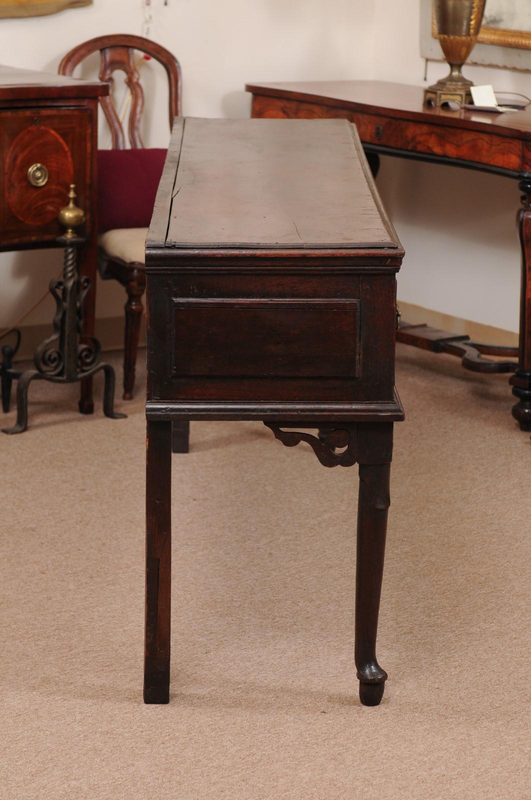 Early 18th Century Oak Dresser Base with 3 Drawers & Pad Feet 1