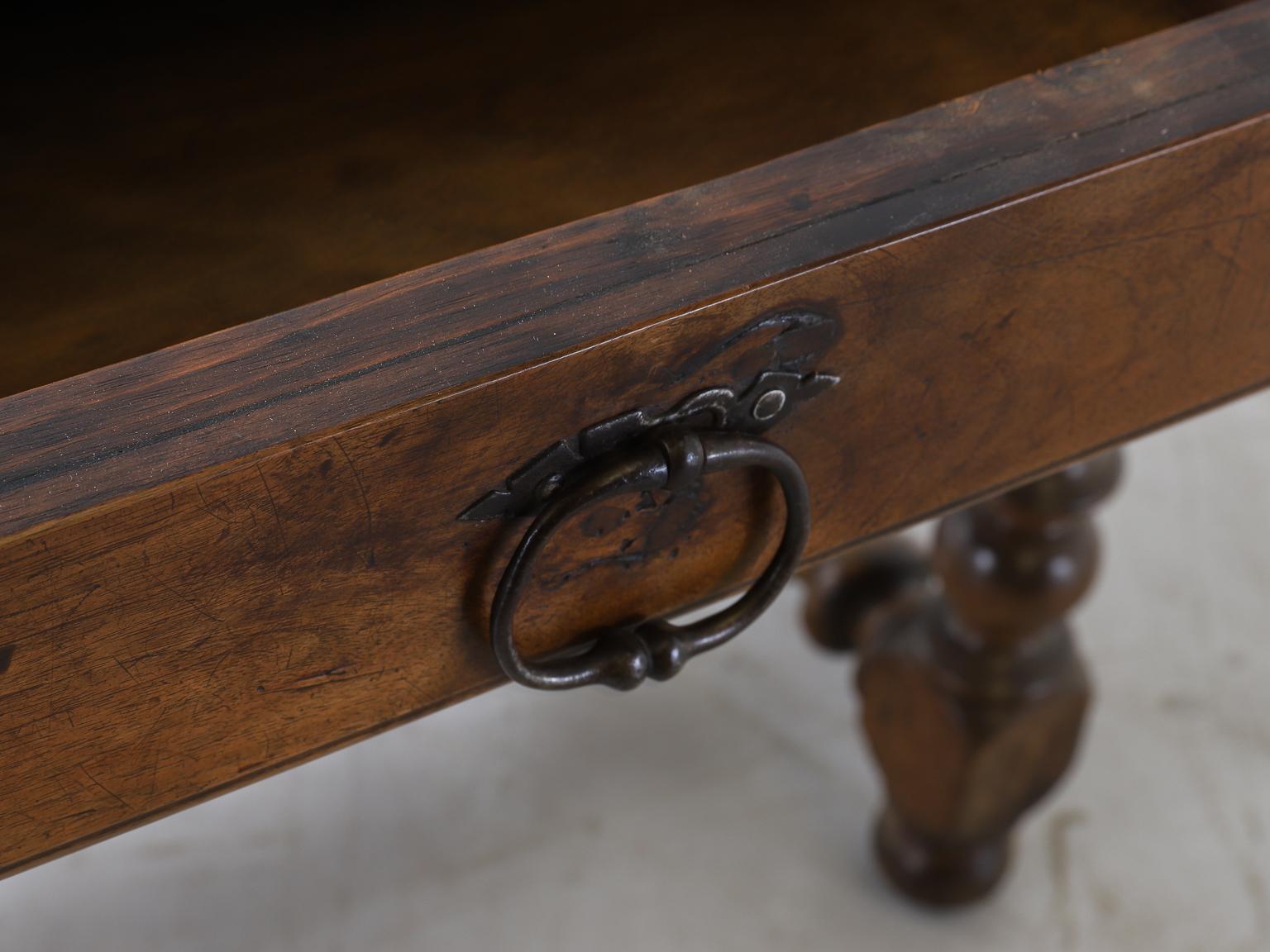 Early 18th Century Oak Single Drawer Table with Turned Legs For Sale 4