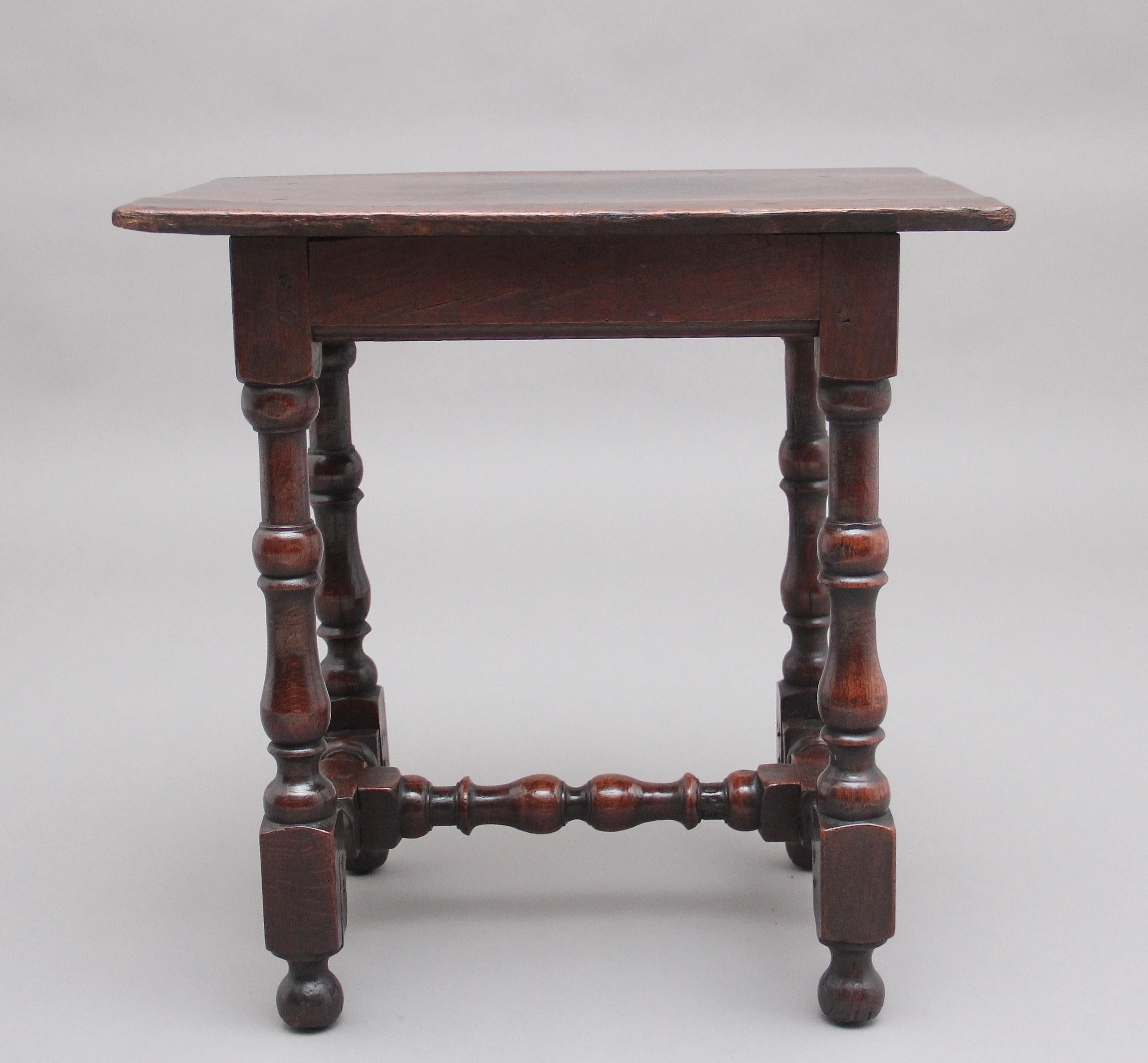 Early 18th Century Oak Stool In Good Condition For Sale In Martlesham, GB