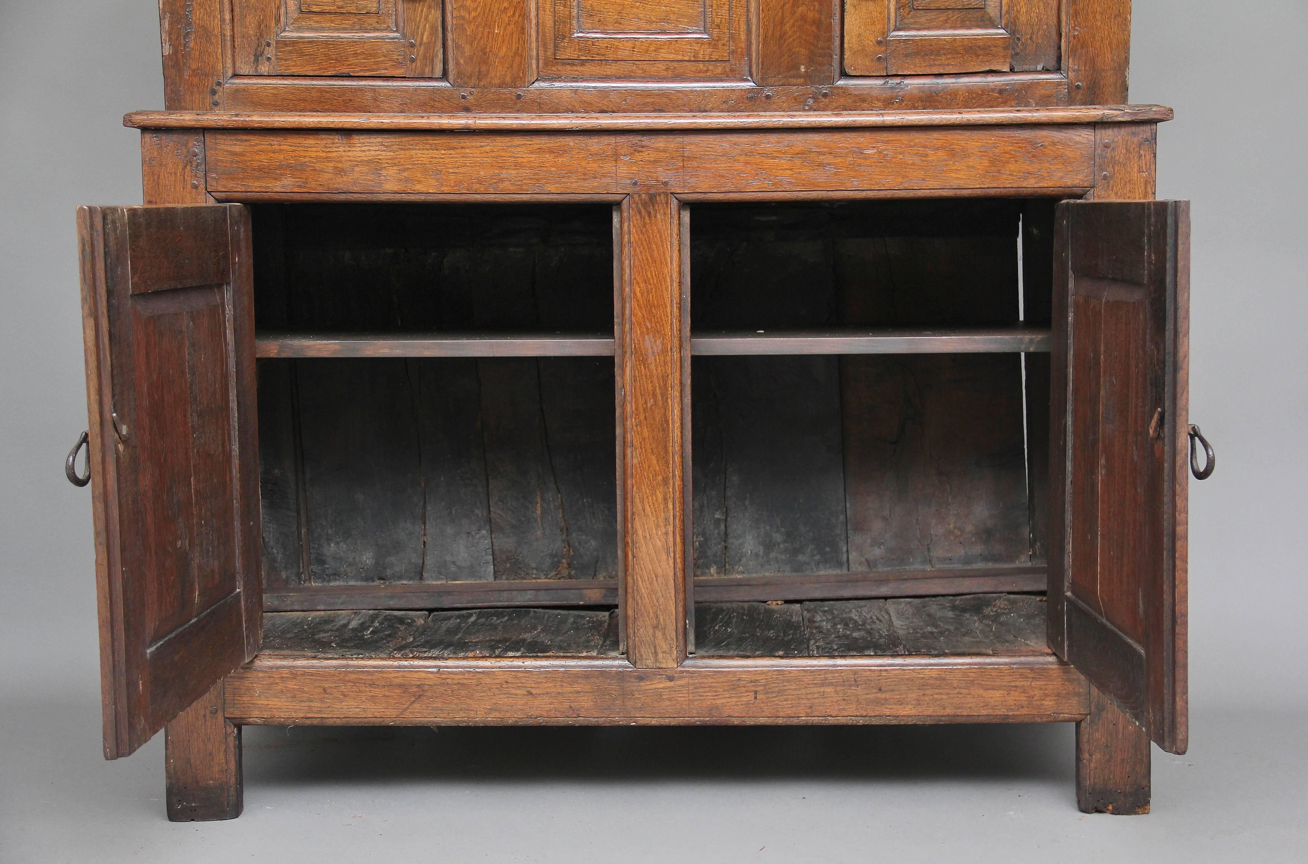 George I Early 18th Century Oak Tridarn For Sale