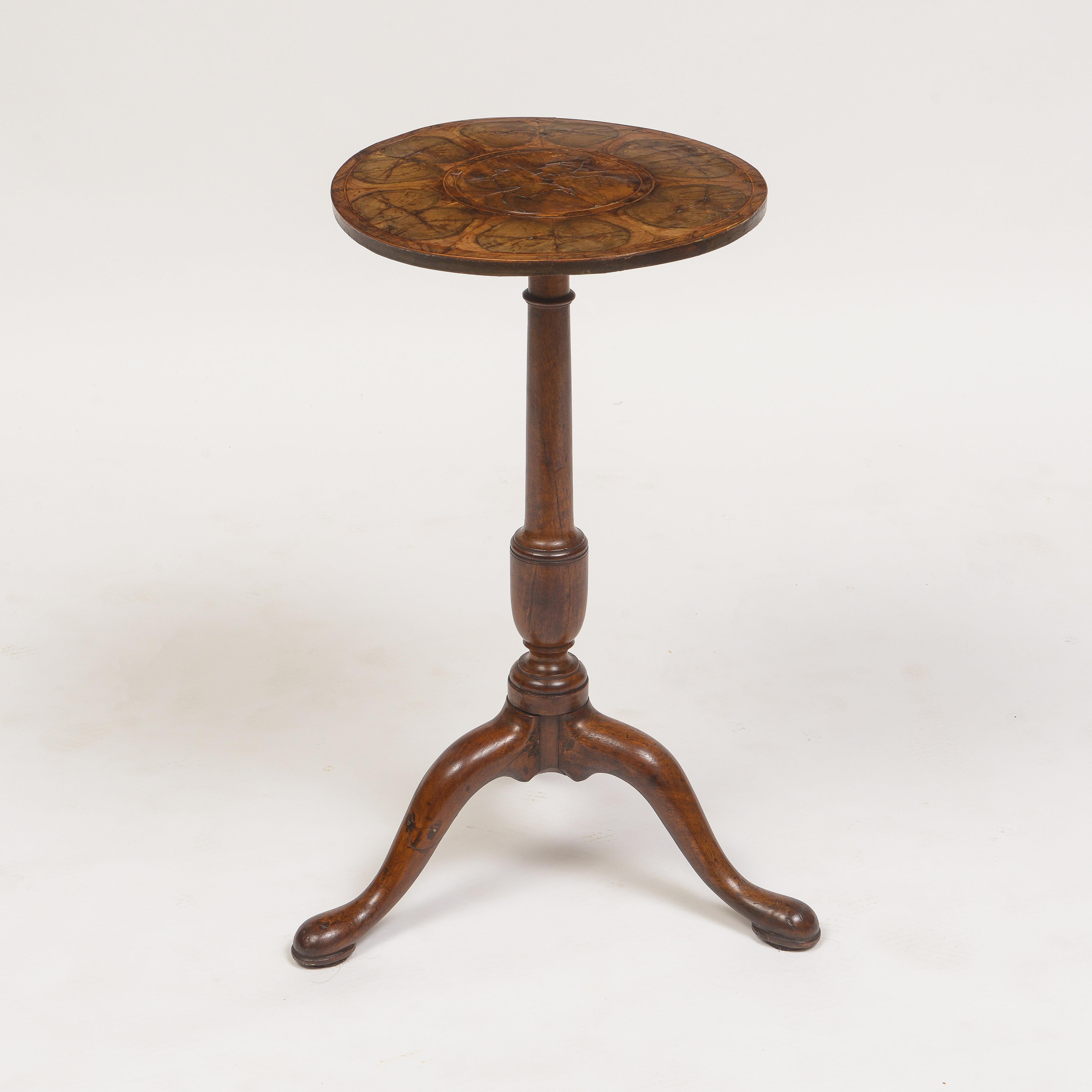 English Early 18th Century Oyster Wood Tip Tripod Table For Sale