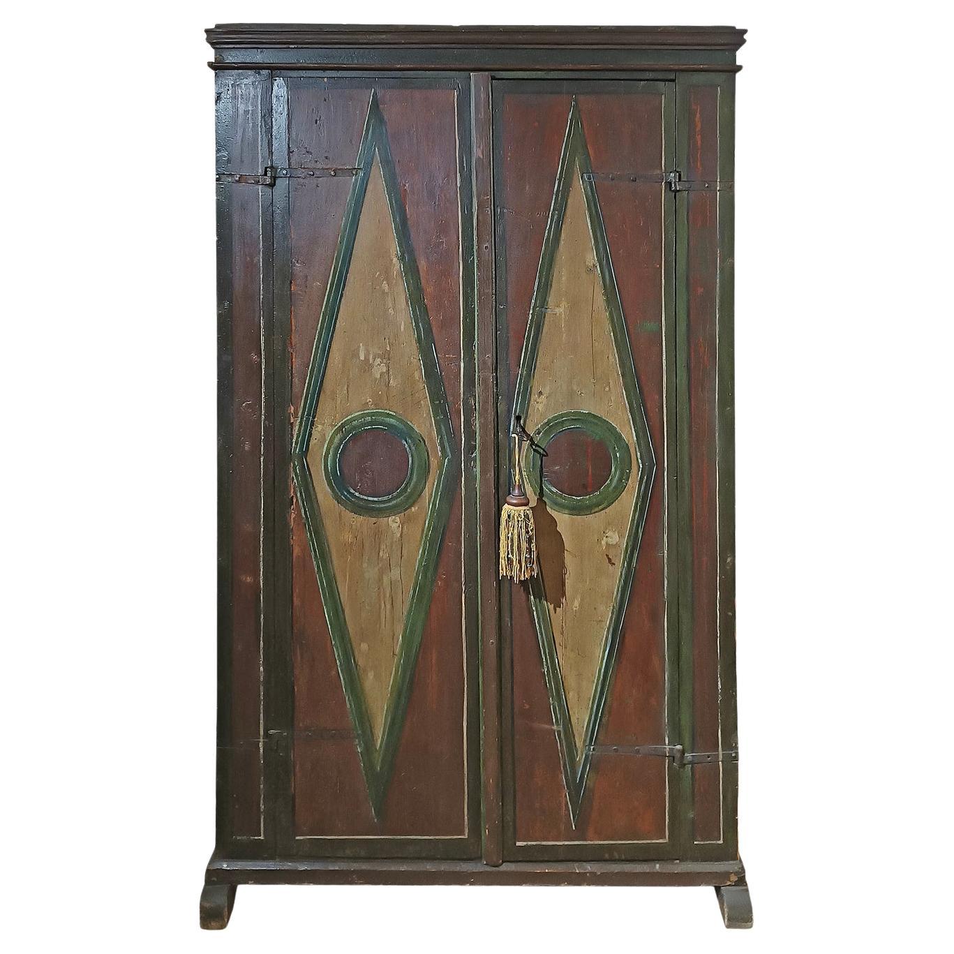 EARLY 18th CENTURY PAINTED CHESTNUT CABINET