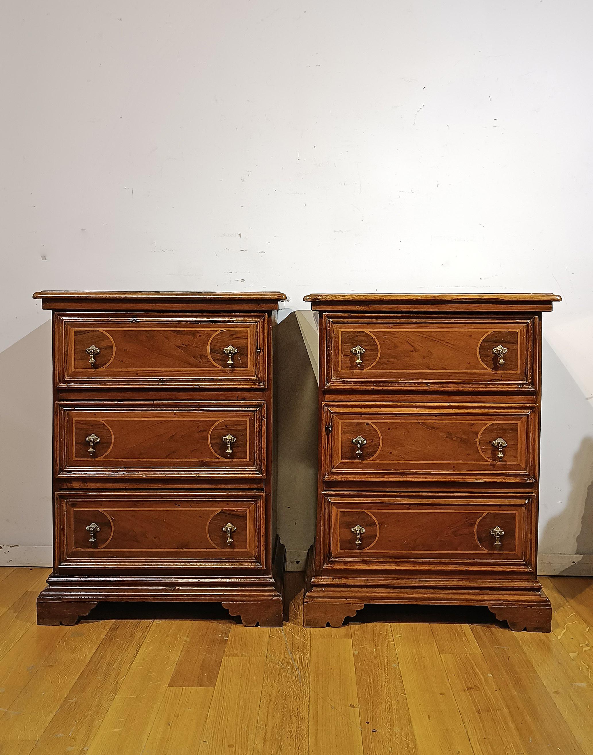 EARLY 18th CENTURY PAIR OF SMALL LOUIS XIV WALNUT DRAWERS In Good Condition For Sale In Firenze, FI