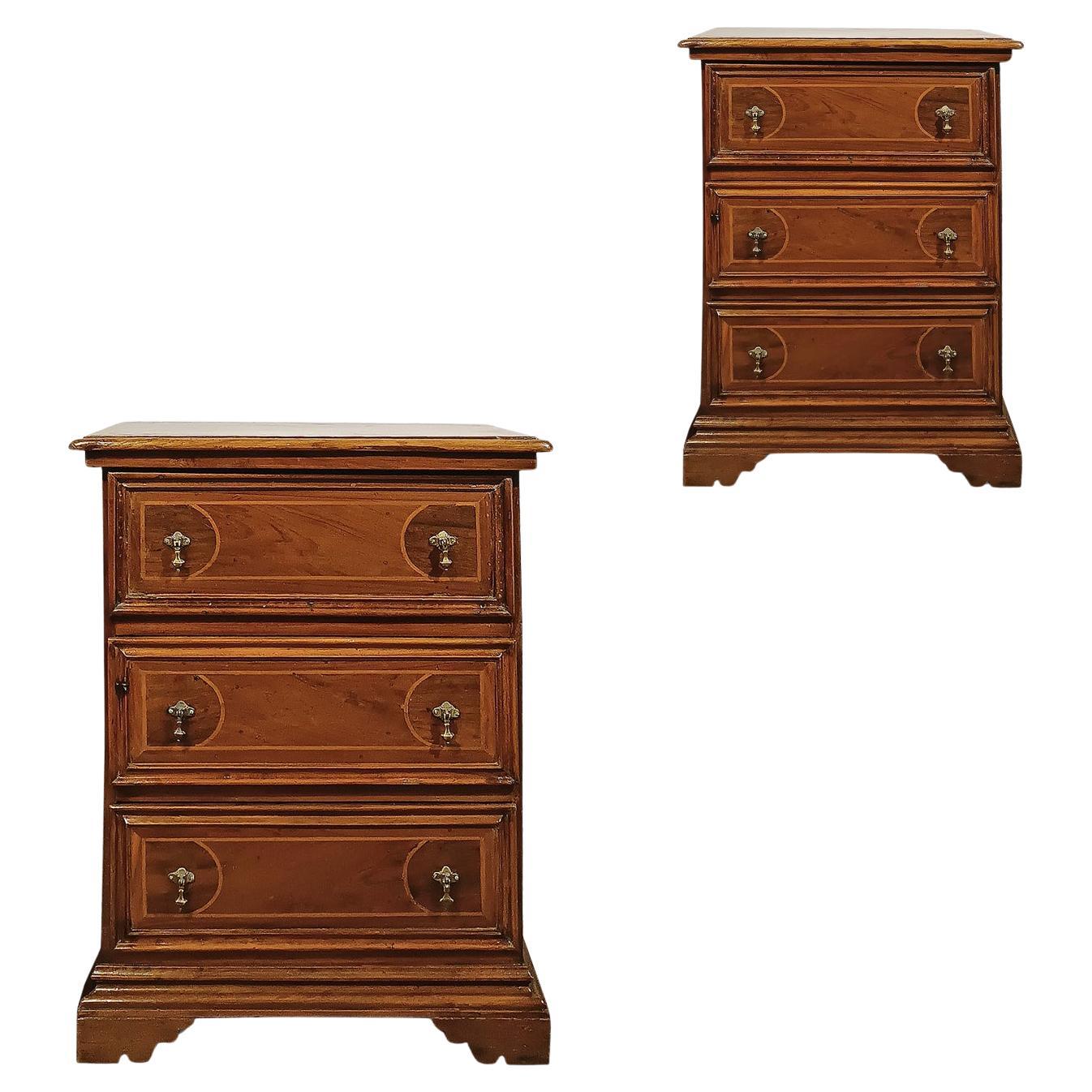 EARLY 18th CENTURY PAIR OF SMALL LOUIS XIV WALNUT DRAWERS For Sale