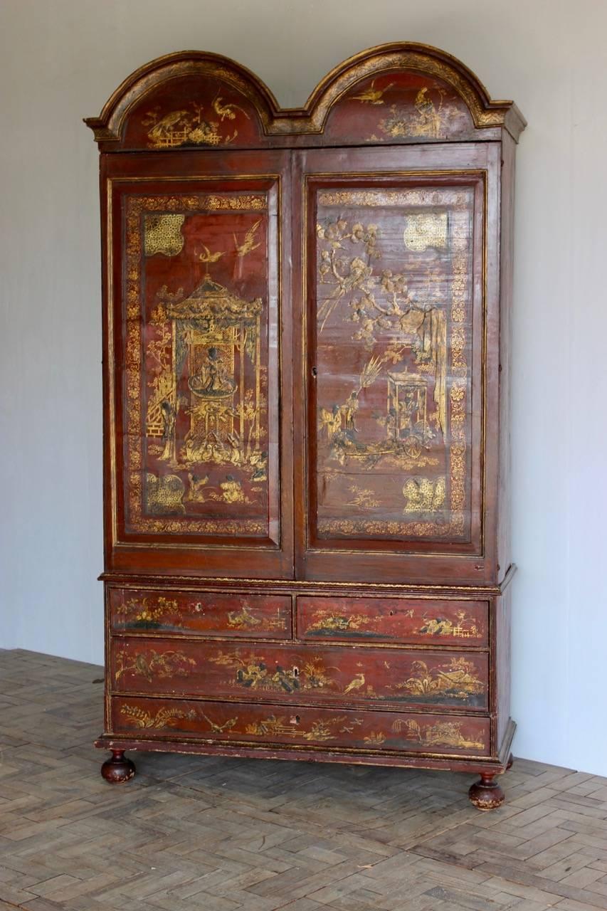 Early 18th Century Portuguese Red Lacquer Cabinet 5
