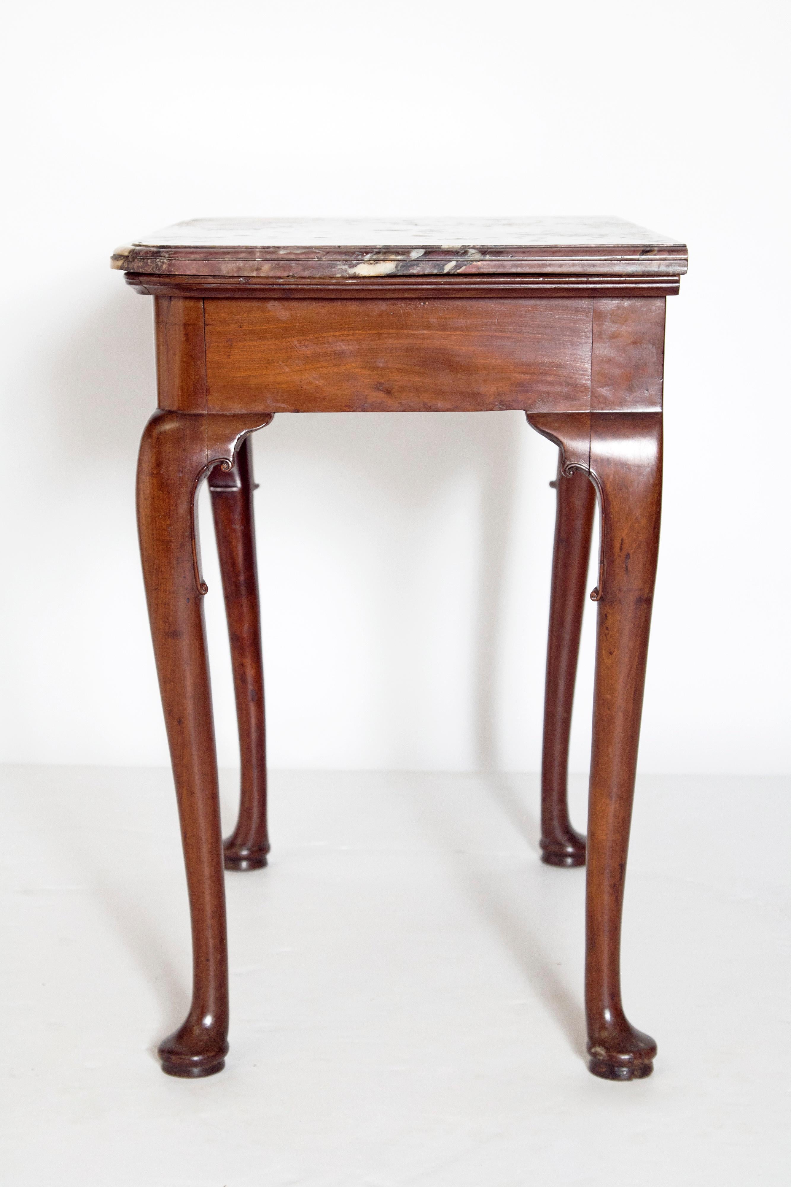 Early 18th Century Queen Anne Mahogany Side Table 2