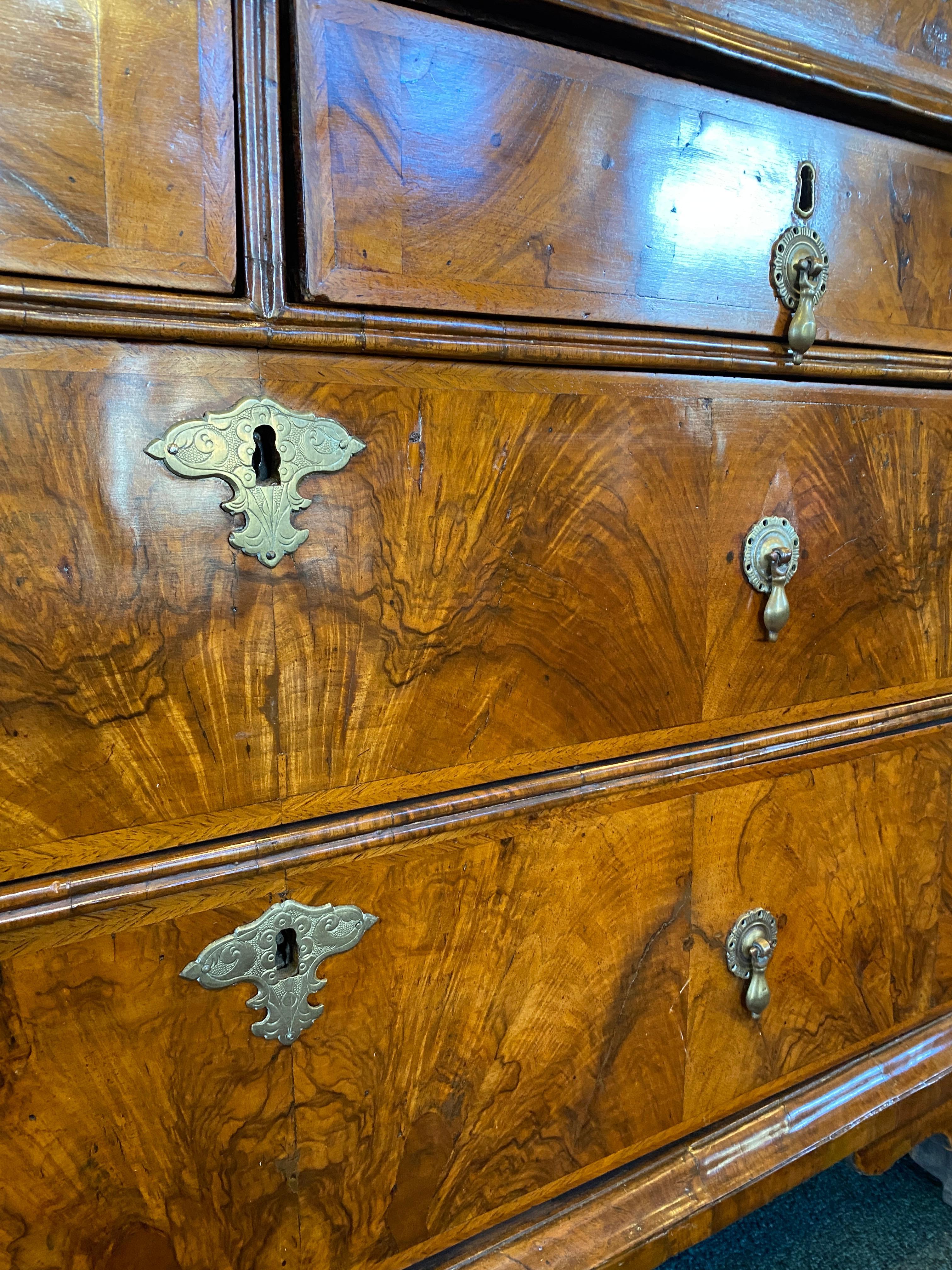 Early 18th Century Queen Anne Period Walnut Bureau Bookcase 3