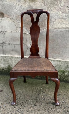 Early 18th Century Queen Anne Walnut Side Chair