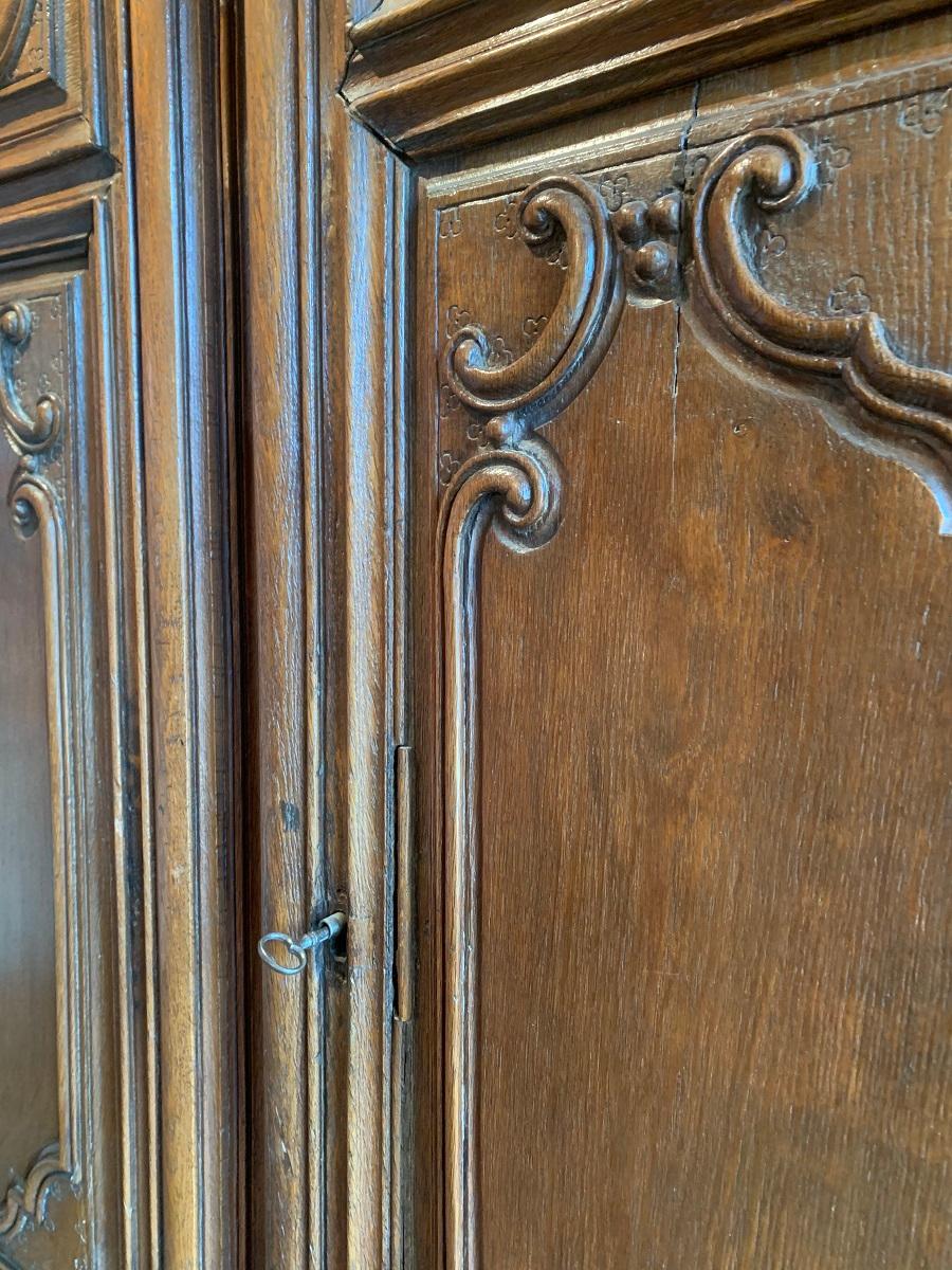 Early 18th Century Regence Cupboard Armoire Buffet For Sale 3