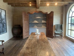 Armoire d'armoire de style Régence du début du XVIIIe siècle