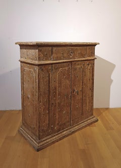 FRÜHES 18. JAHRHUNDERT KLEINE BEMALTE SEITENPLATTE