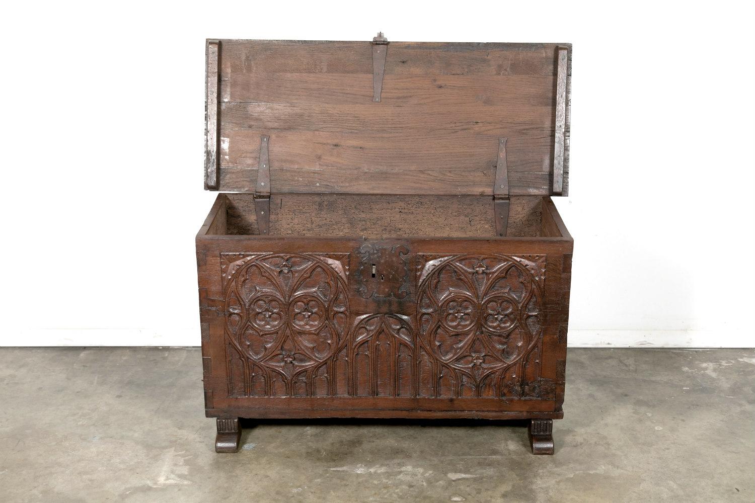 Early 18th Century Spanish Carved Oak Gothic Style Coffer or Chest 2