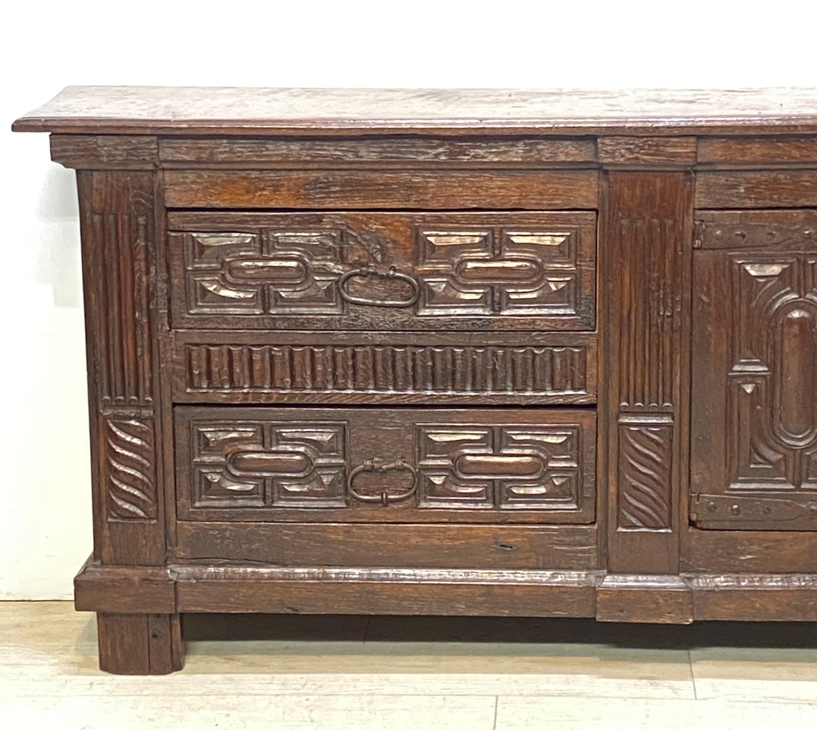 Carved Early 18th Century Spanish Oak Low Side Cabinet Credenza