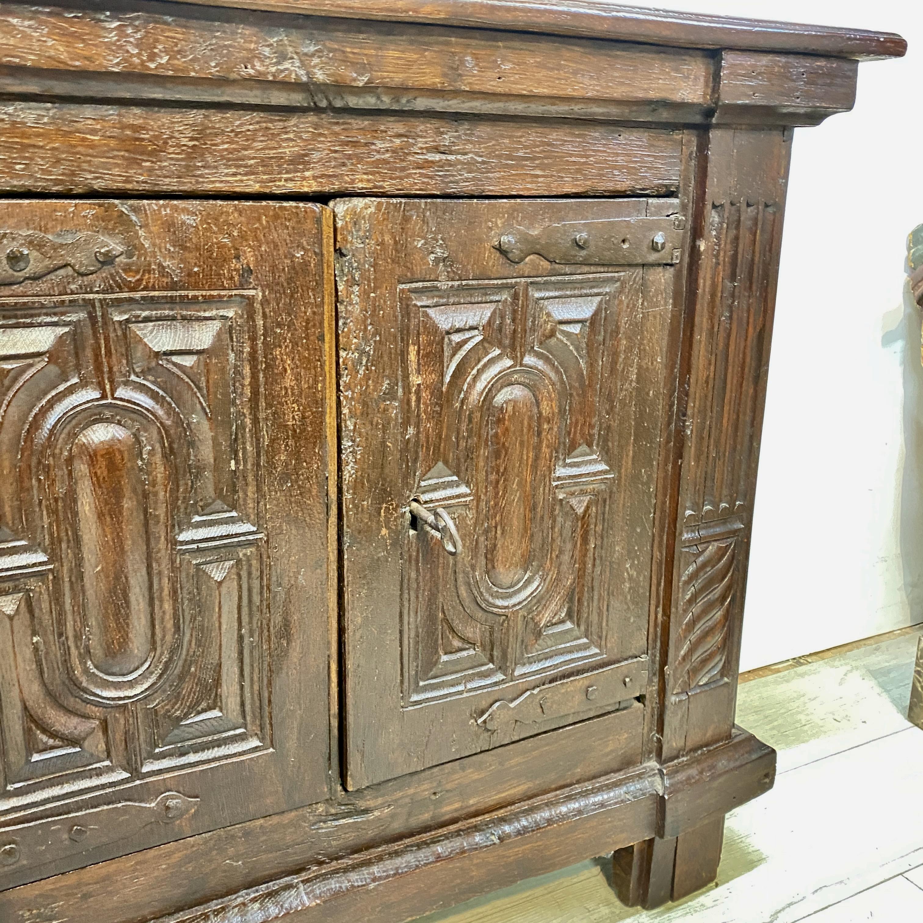 Early 18th Century Spanish Oak Low Side Cabinet Credenza 4