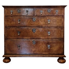 Early 18th Century Walnut Chest of Drawers