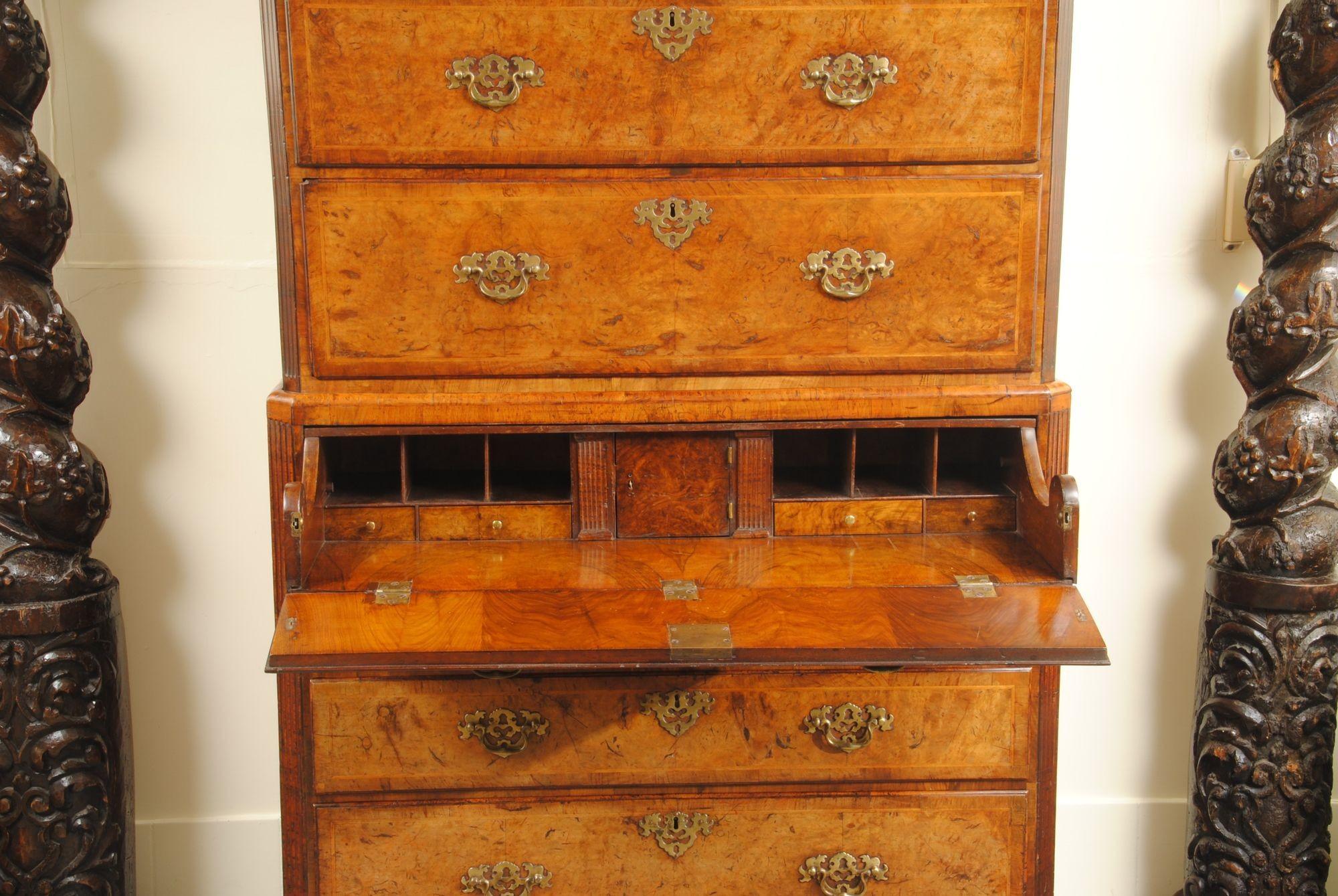 18th Century and Earlier Early 18th Century Walnut Chest on Chest For Sale
