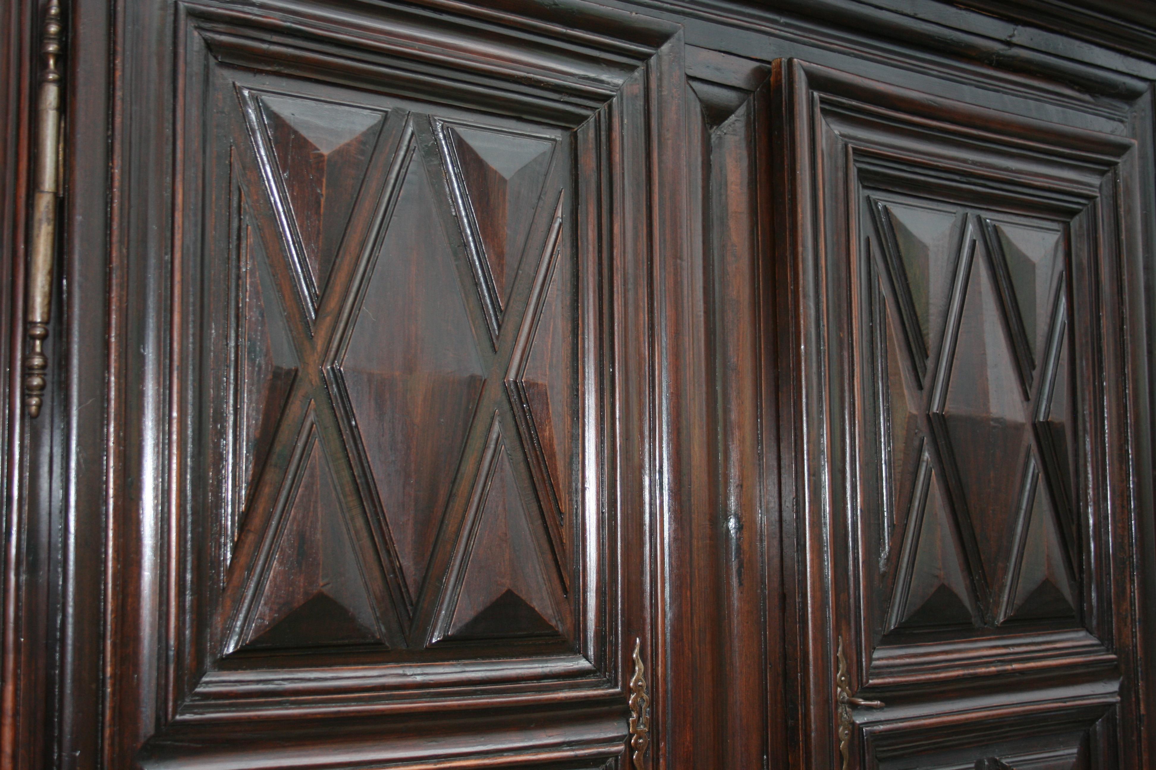 Early 18th Century Walnut Louis XII Armoire with Carved Diamond Point Panels 4