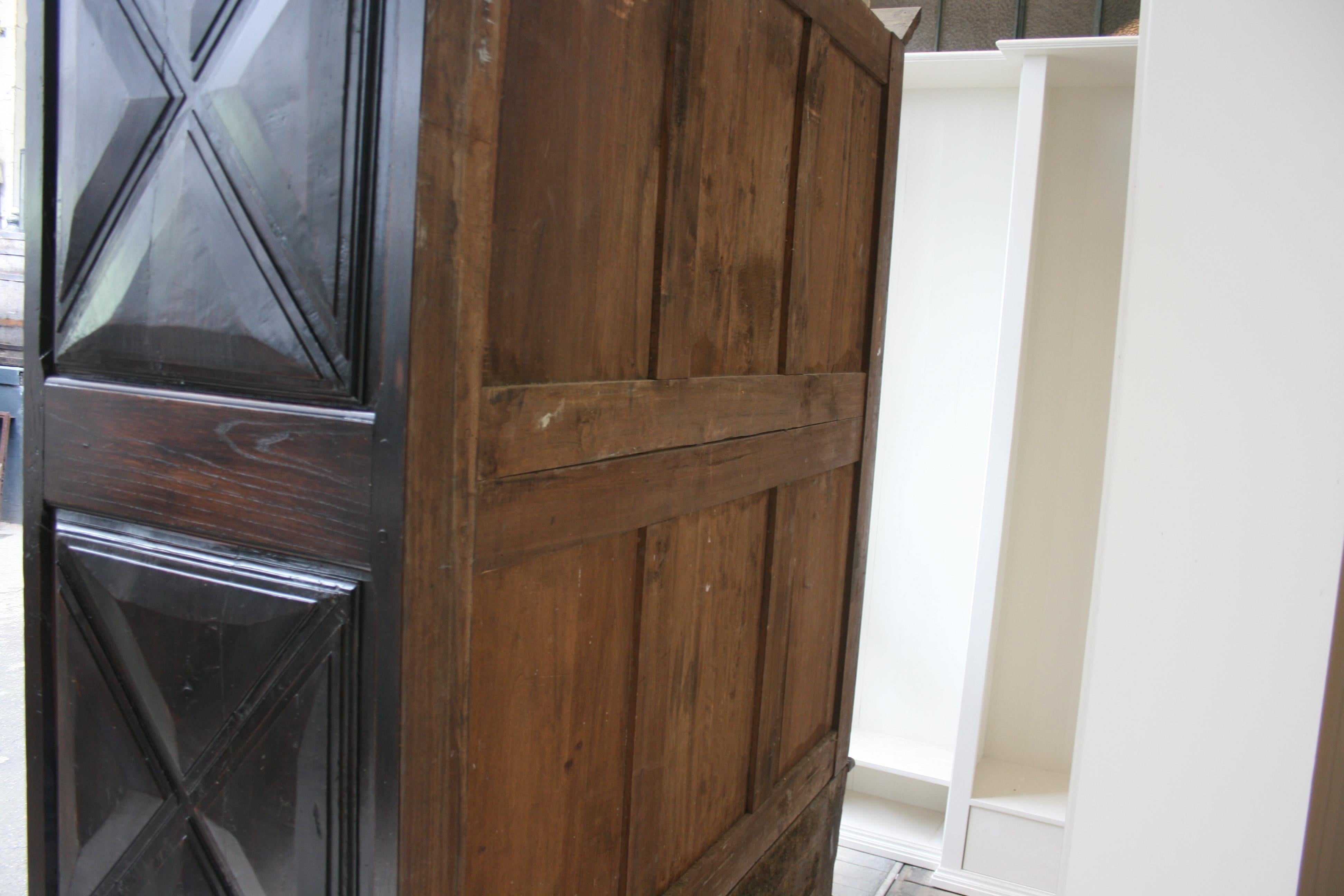 Early 18th Century Walnut Louis XII Armoire with Carved Diamond Point Panels 12