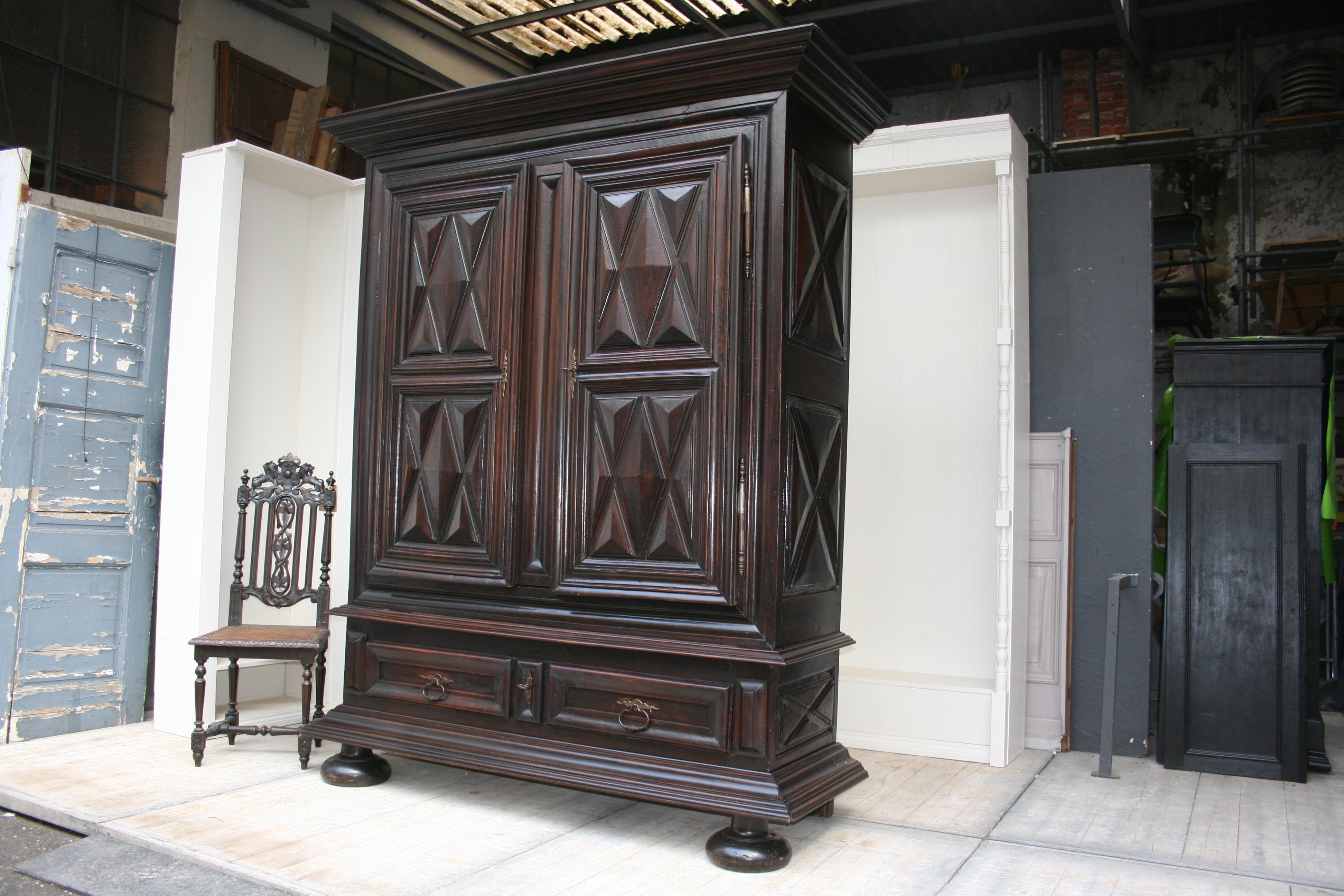 Early 18th Century Walnut Louis XII Armoire with Carved Diamond Point Panels 12