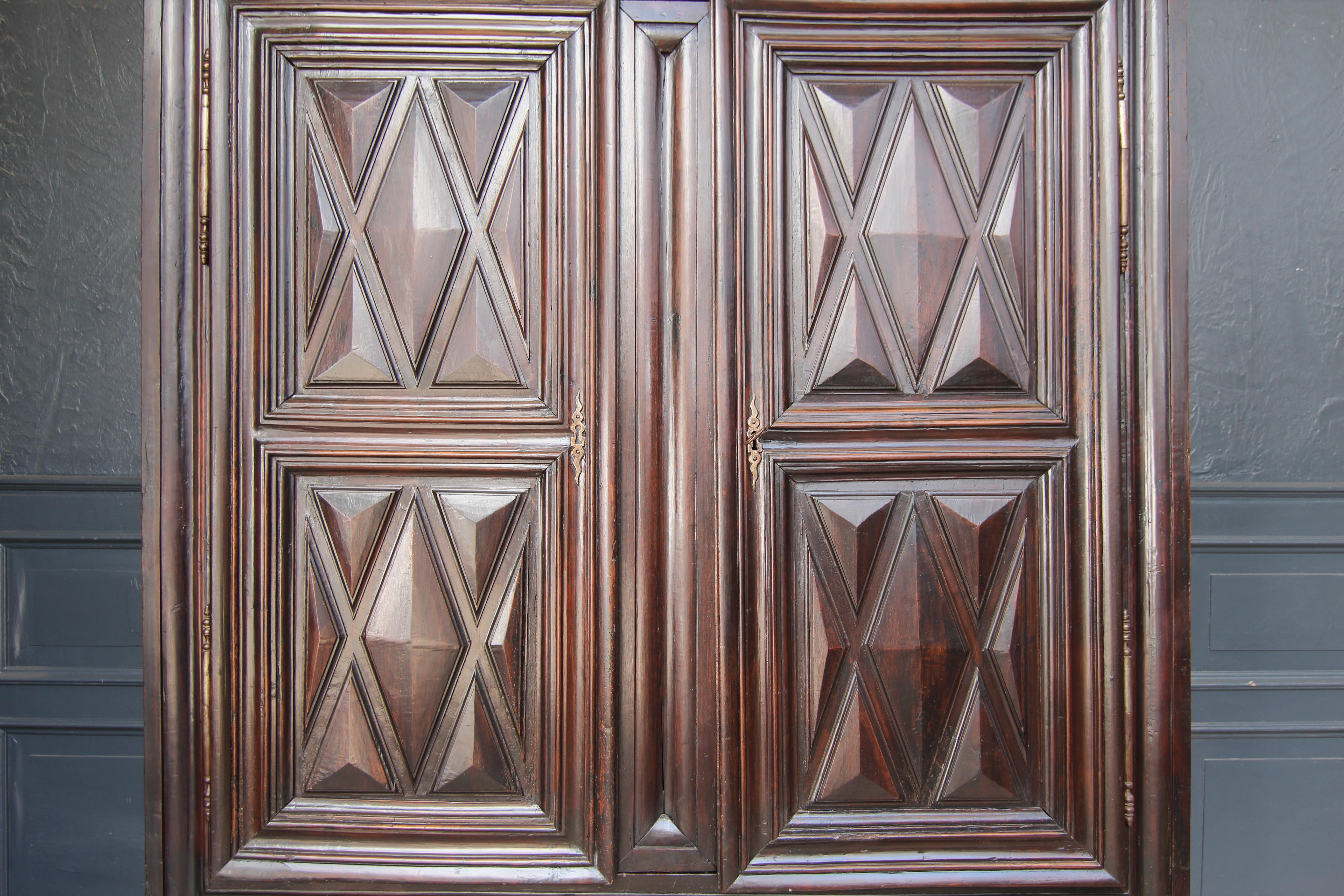 Early 18th Century Walnut Louis XII Armoire with Carved Diamond Point Panels 1