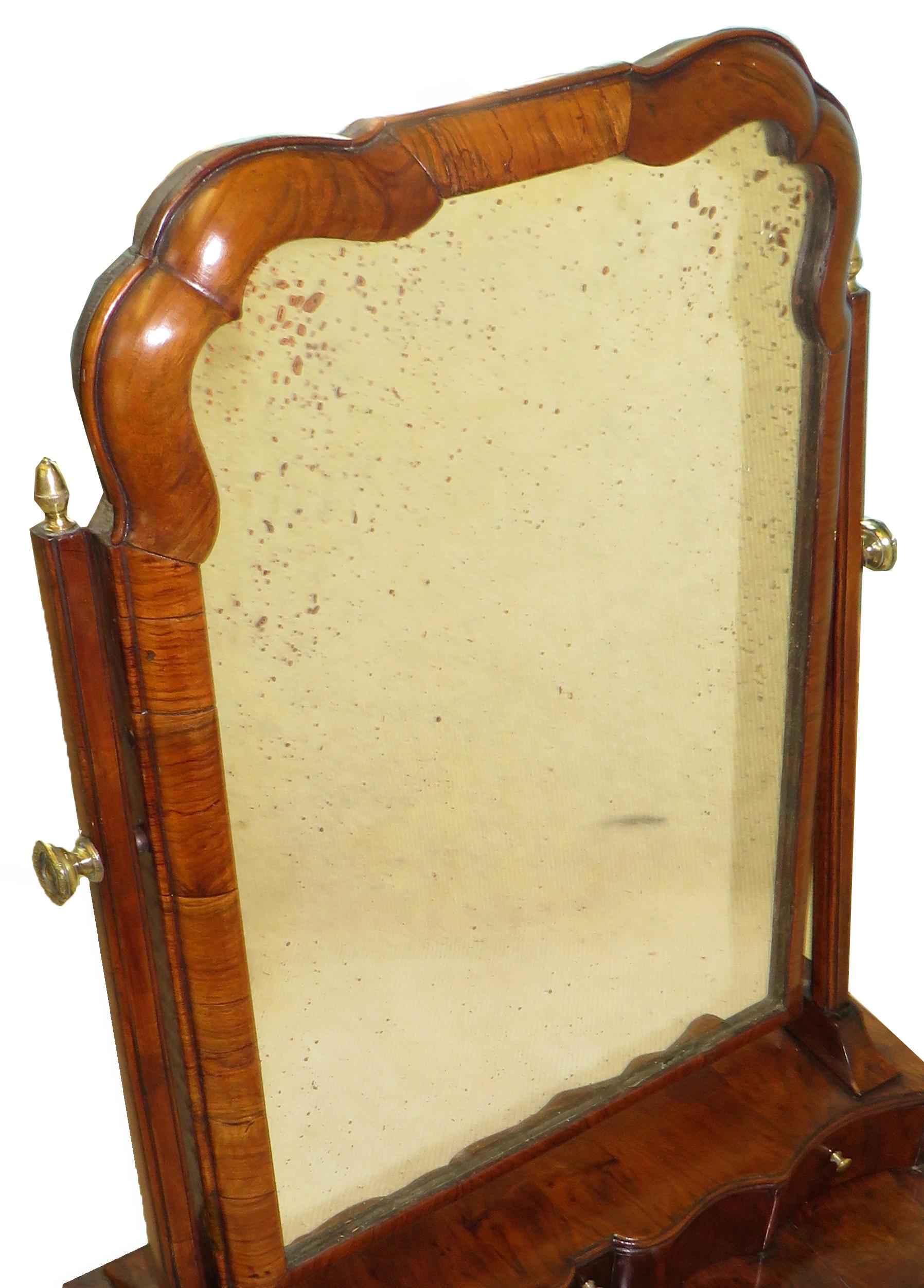 Early 18th Century Walnut Queen Anne Dressing Table Mirror 1