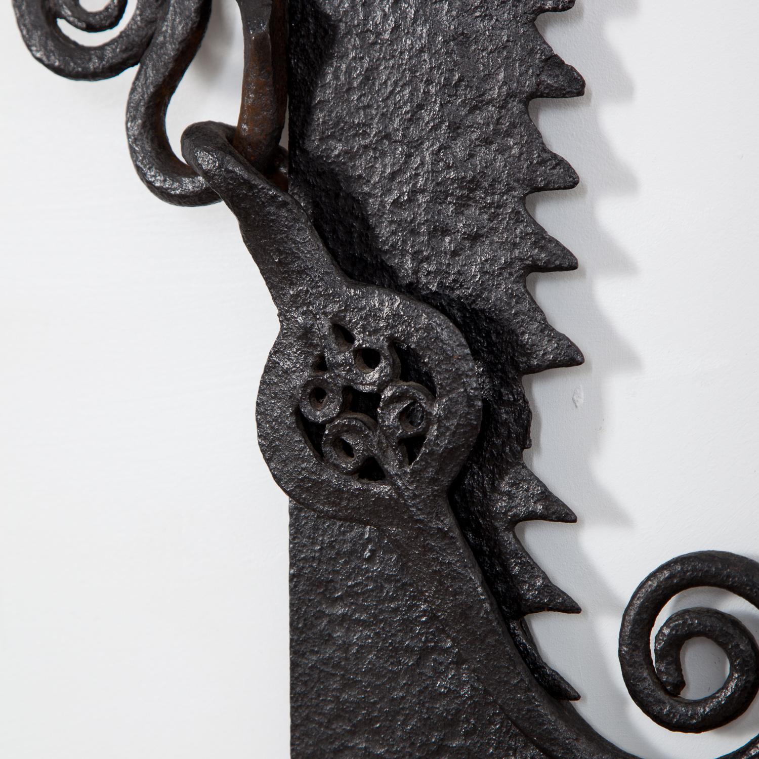 Early 18th Century Wrought Iron Trammel For Sale 2