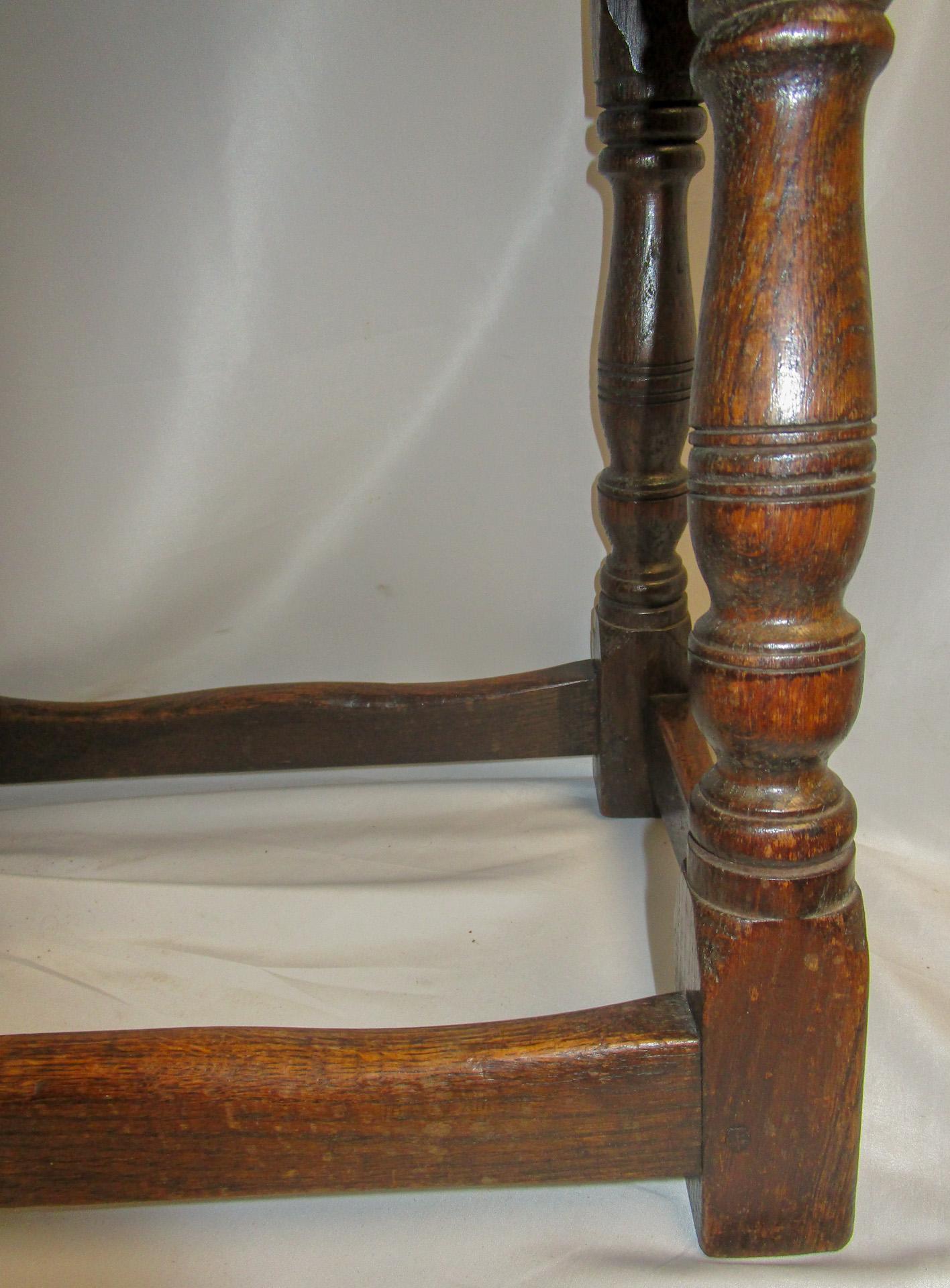 Early 18thc English Carved Oak Joint Stool with Pegged Construction In Good Condition For Sale In Savannah, GA