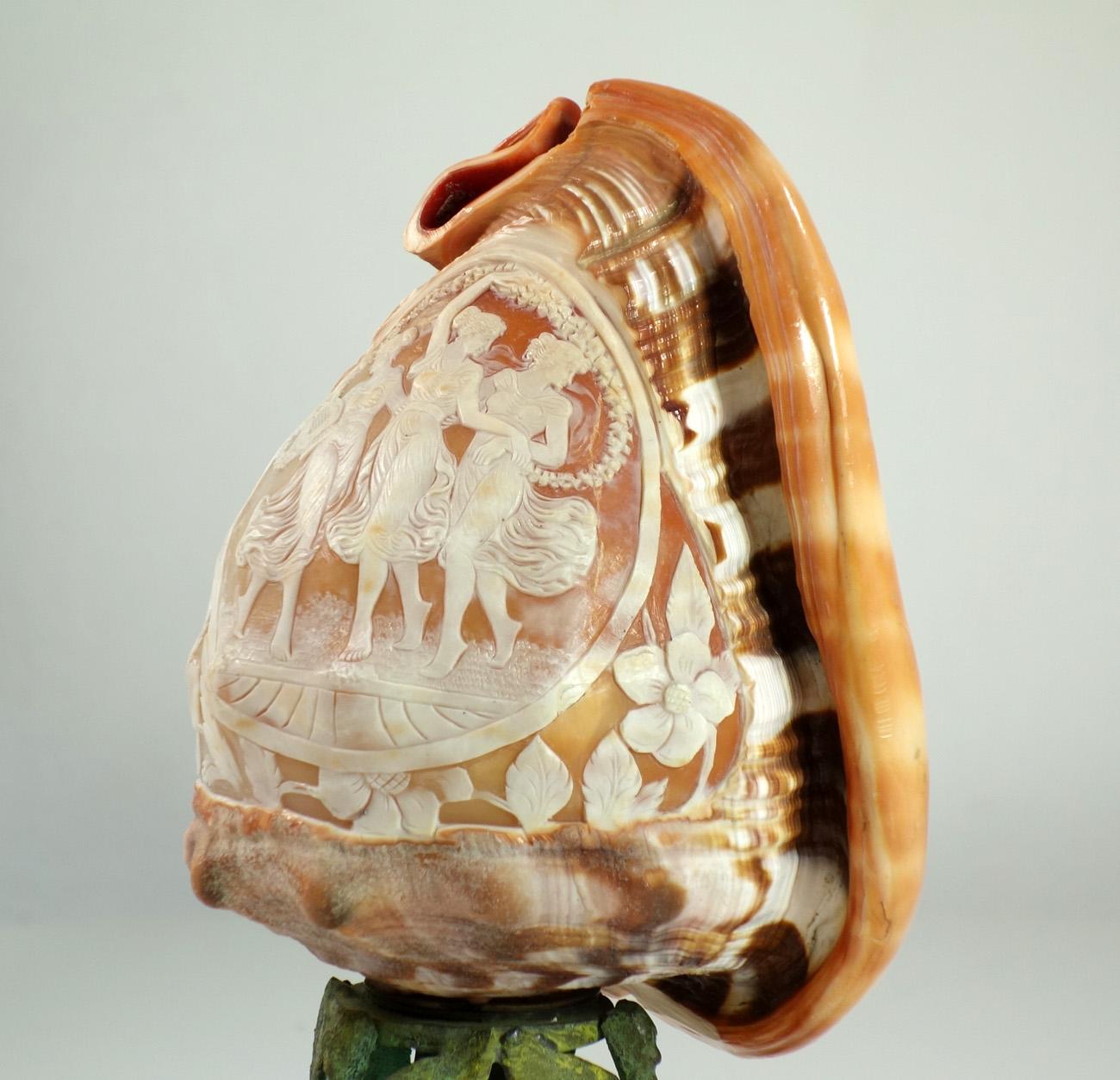 Art Nouveau Early 1900 Cameo Shell Lamp Greek Mythology Table Lamp For Sale