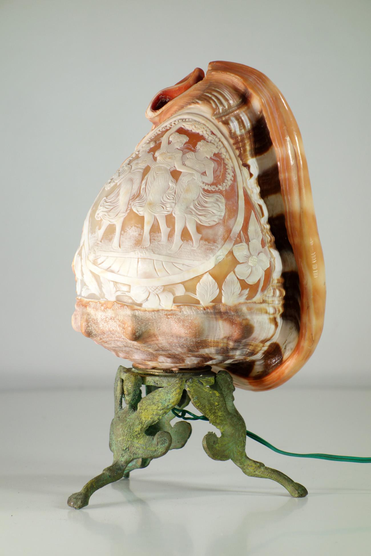 Engraved Early 1900 Cameo Shell Lamp Greek Mythology Table Lamp For Sale