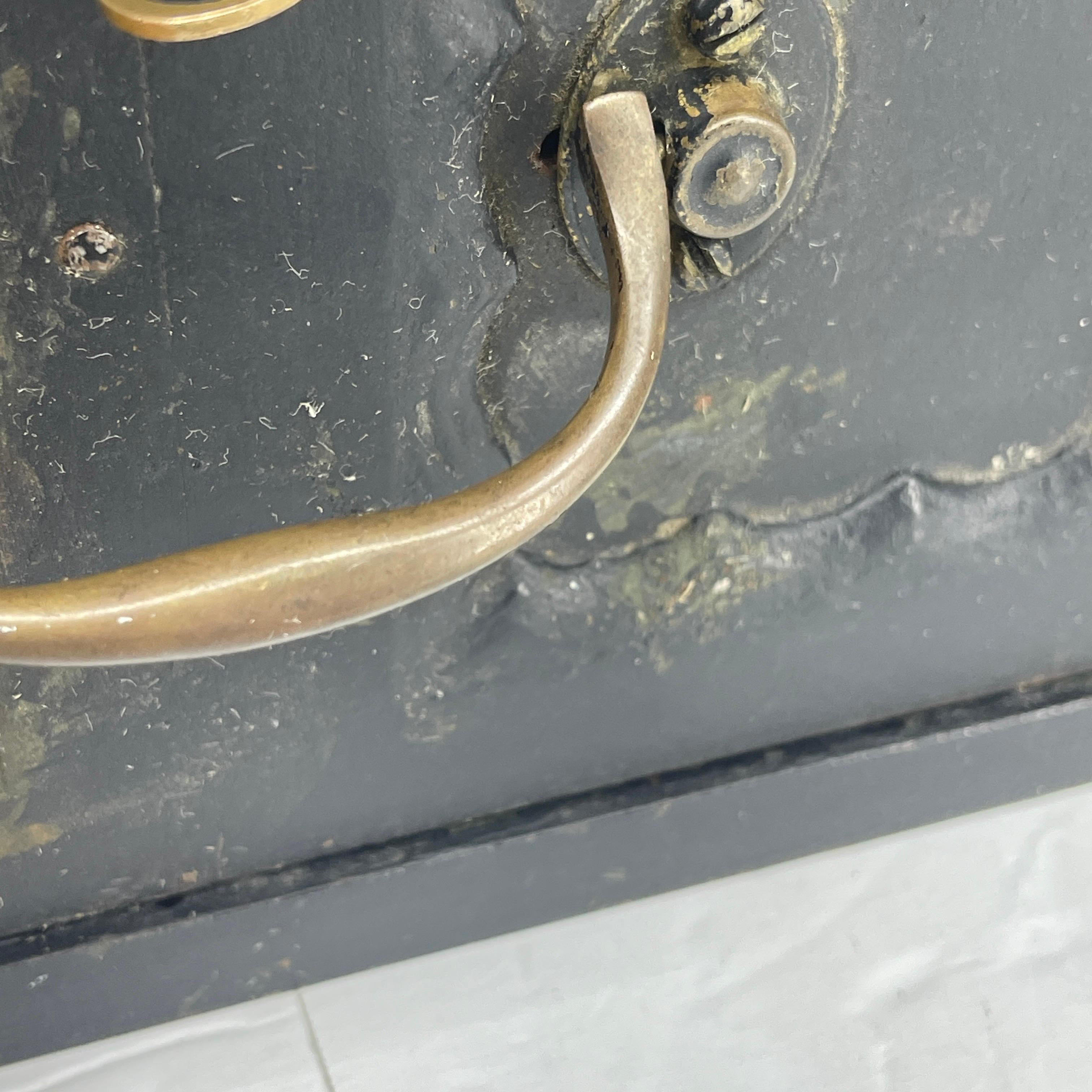 Early 1900 Hundreds Lock Box Safe with Brass Key 10