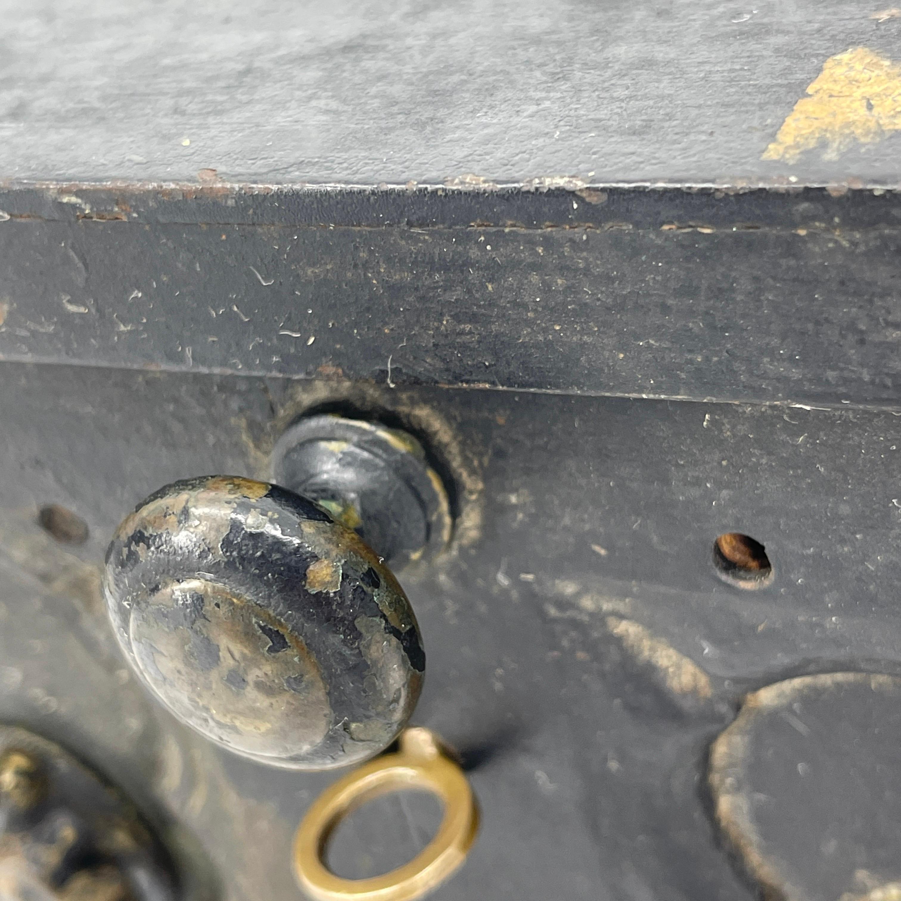 Early 1900 Hundreds Lock Box Safe with Brass Key 1