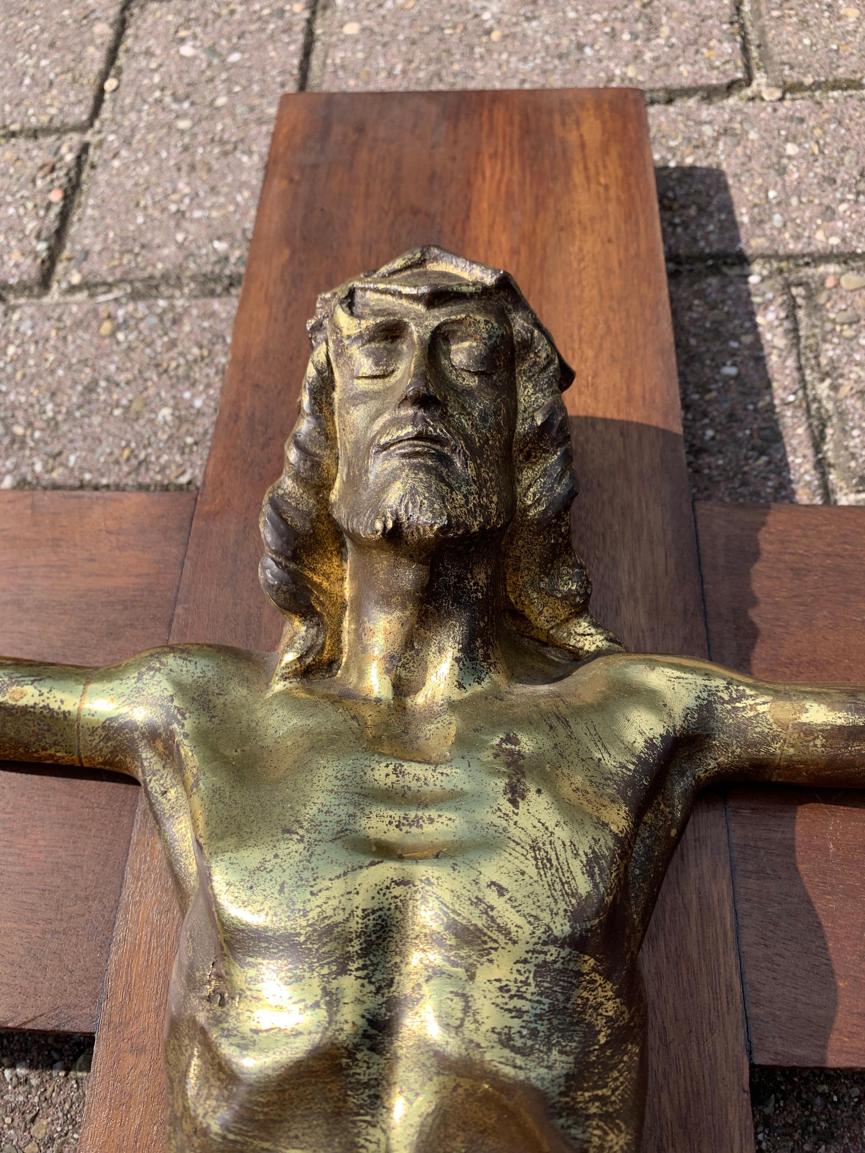 Early 1900 Large Size & Stylish Bronze Jesus Wall Crucifix / Christ on the Cross 10