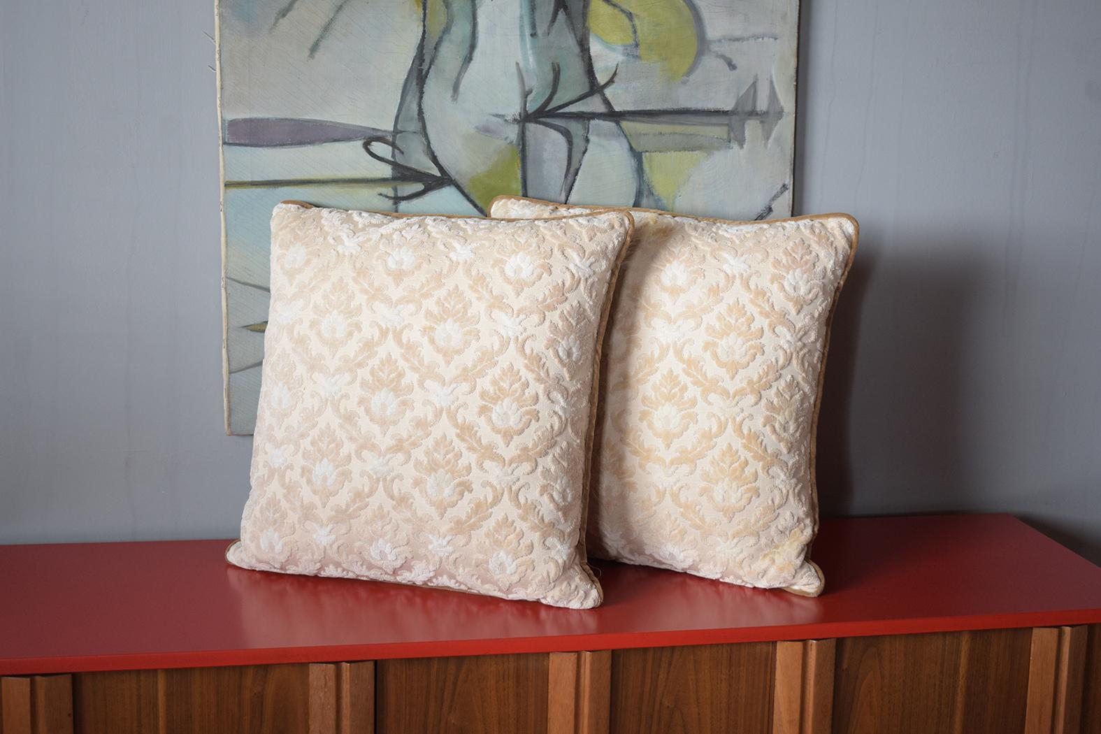 American Early 1900s Louis XVI-Style Pillows with Floral Pattern and Velvet Backing For Sale