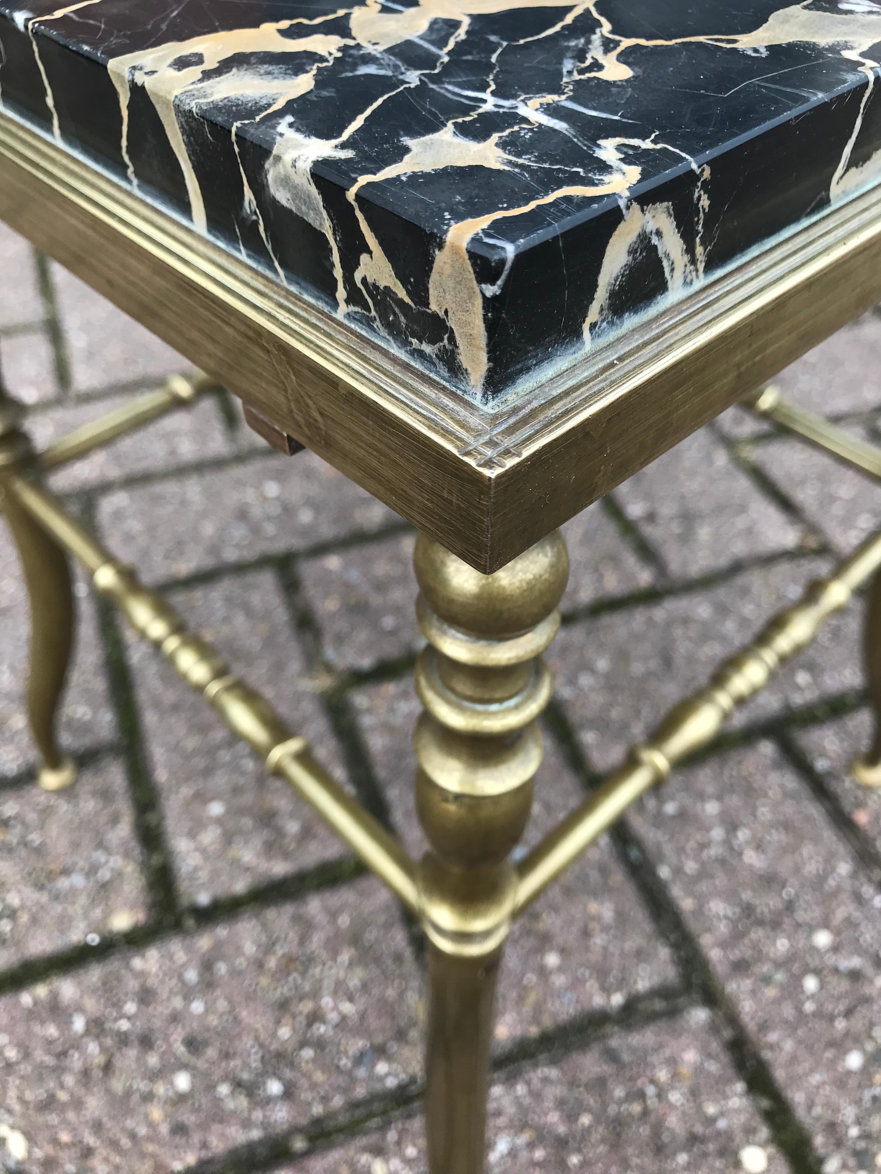 Hand-Crafted Arts & Crafts Small Size & Elegant Bronze Display Table / Plant Stand Marble Top For Sale