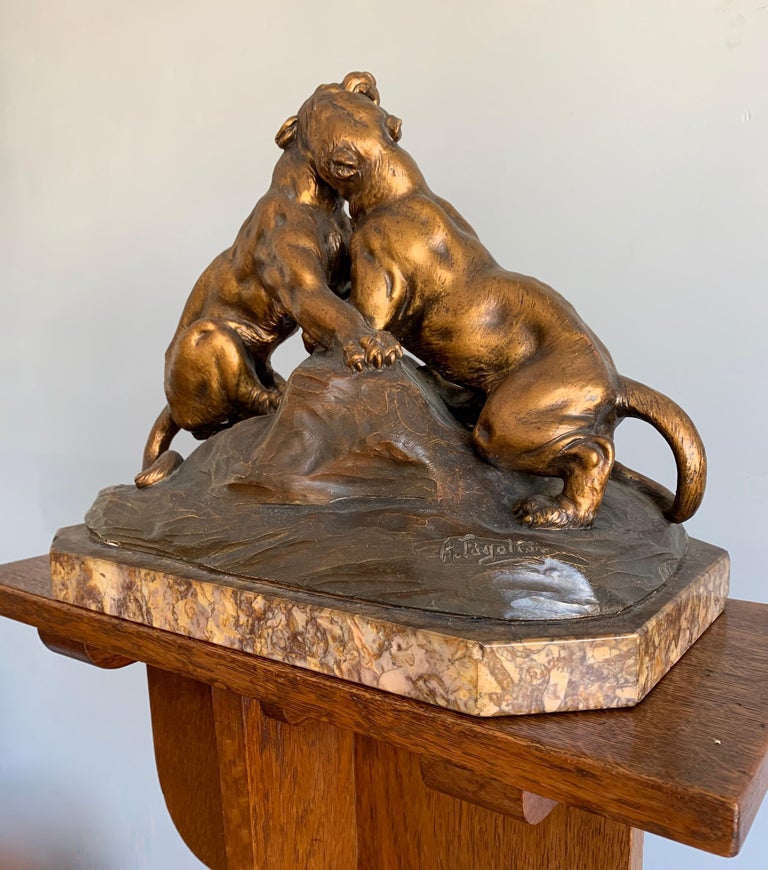 Early 1900 Terracotta Sculpture of Fighting Panthers on a Marble Base by Fagotto For Sale 6