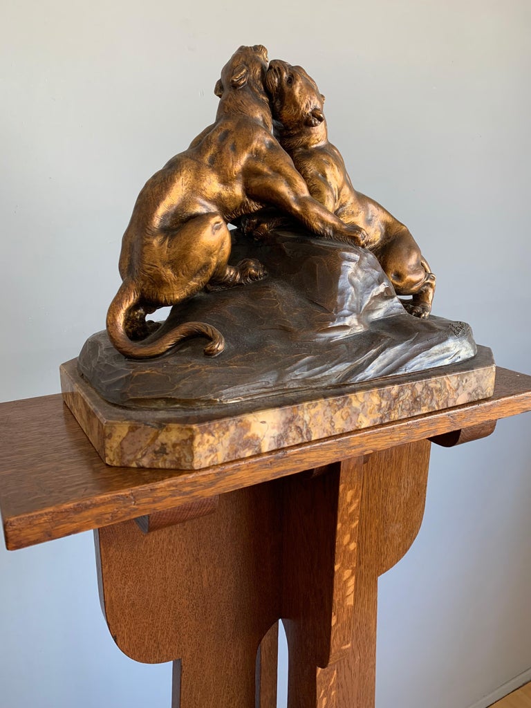Early 1900 Terracotta Sculpture of Fighting Panthers on a Marble Base by Fagotto For Sale 7