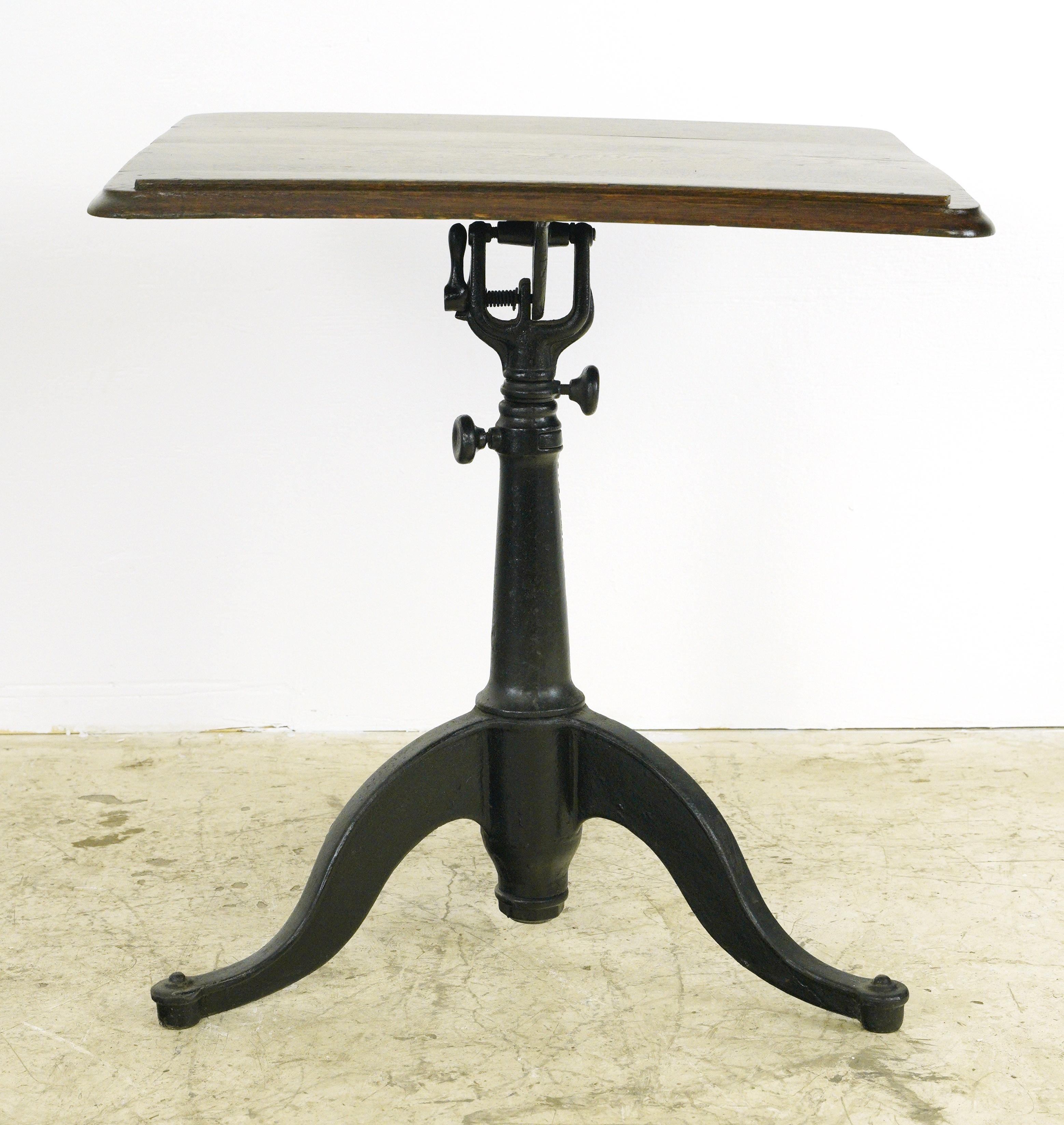Primi anni del 1900 R.E. regolabile Kidder Co. Tavolo da disegno 1