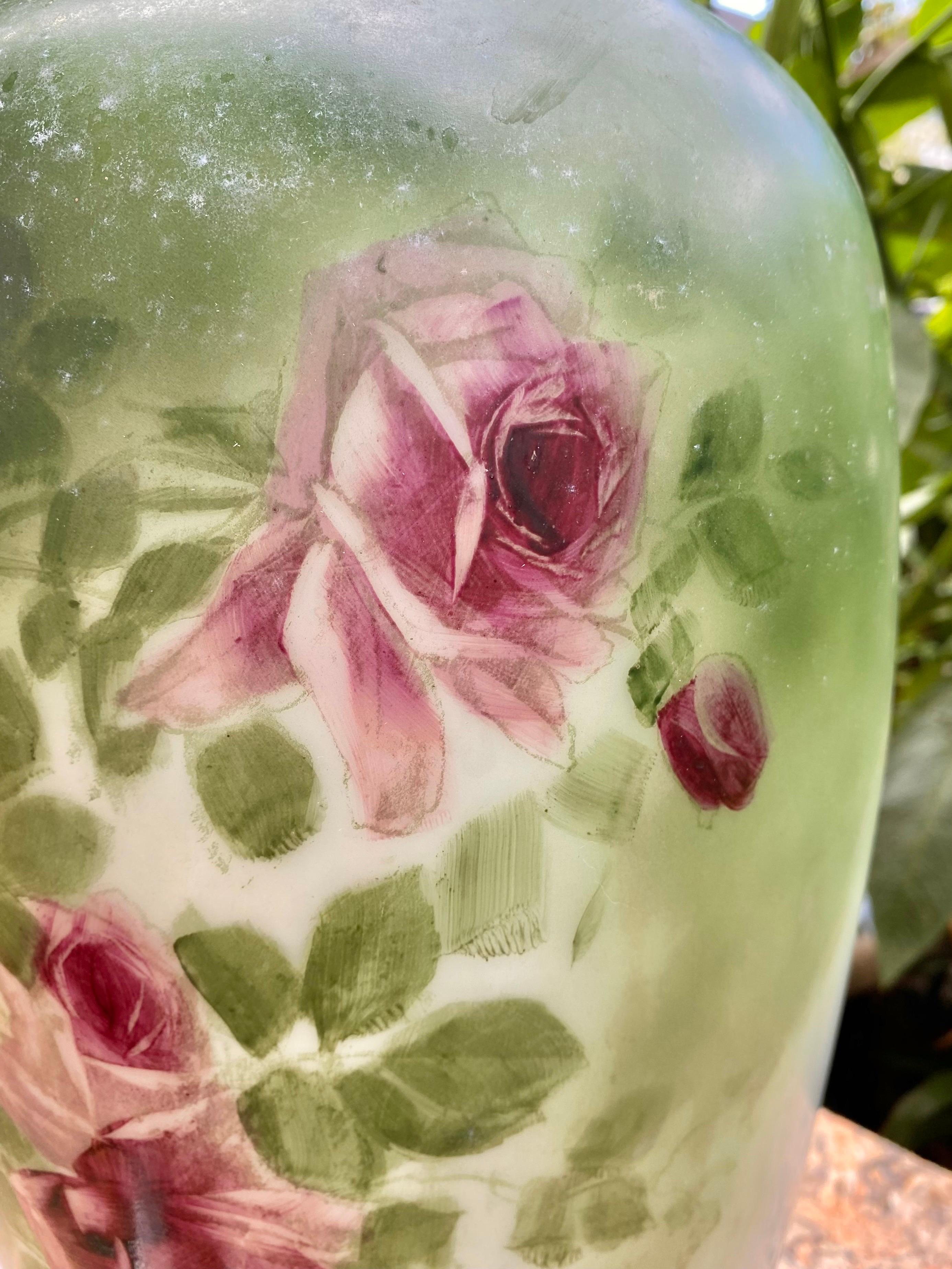 Grand vase Fostoria ancien en verre dépoli peint à la main, début des années 1900  en vente 6