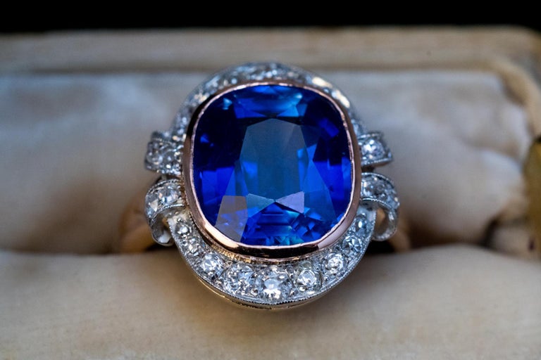 Belle Époque Early 1900s Antique Kashmir Sapphire Diamond Engagement Ring For Sale