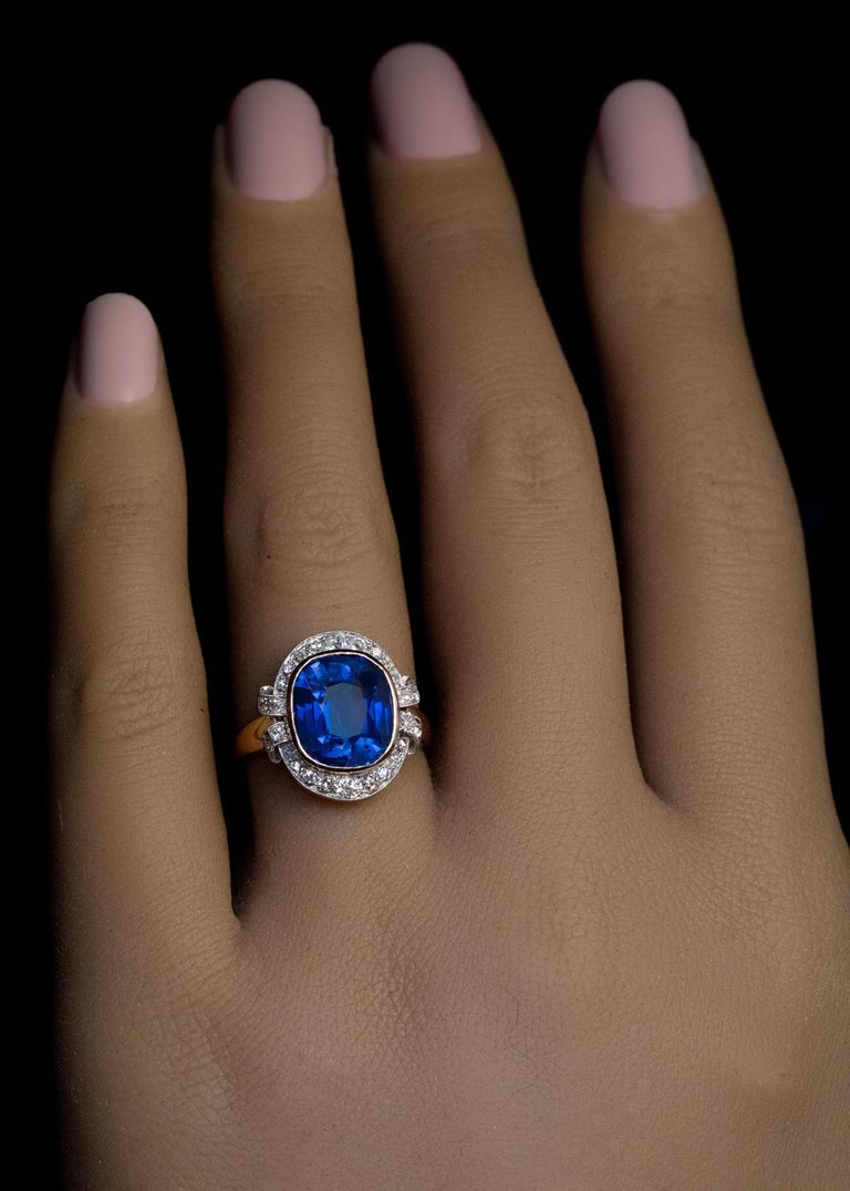 Women's Early 1900s Antique Kashmir Sapphire Diamond Engagement Ring For Sale