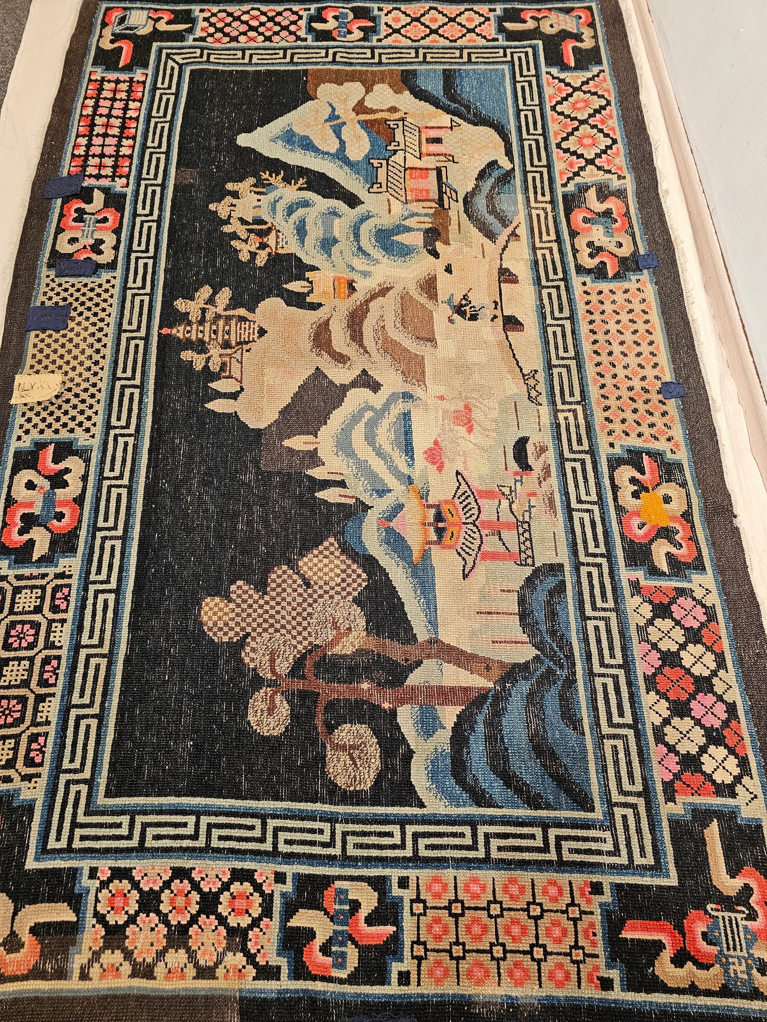 Late 1800s Ningxia Chinese Rug with A Pictorial Design of Forest, Mountains For Sale 9