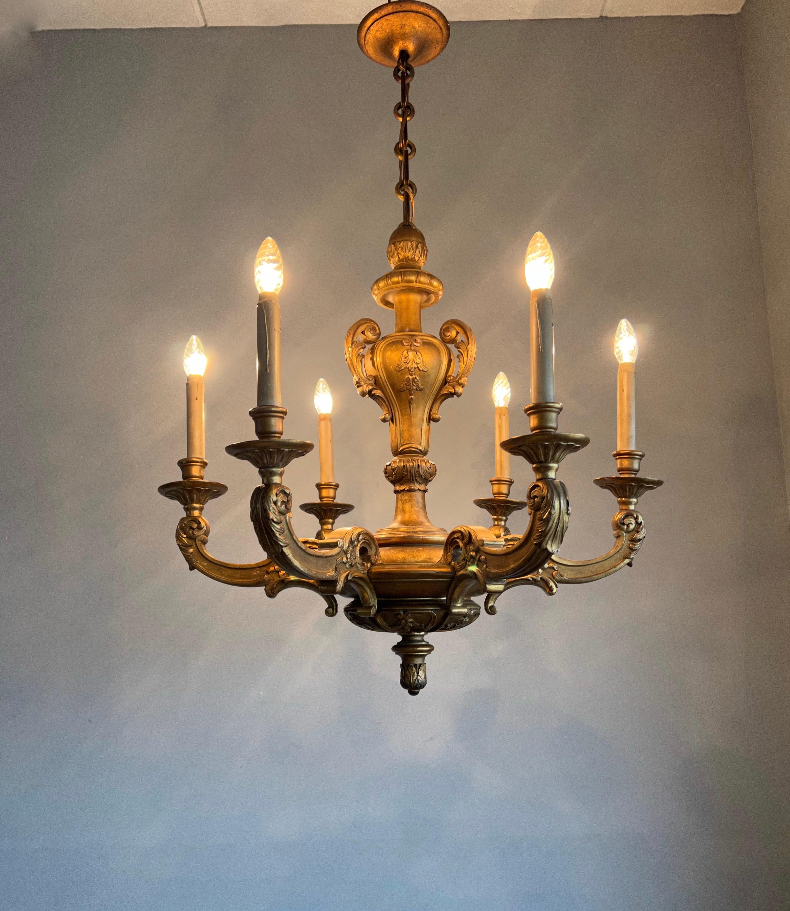 Early 1900s Art Nouveau Era Fine Quality Carved Gilt Chandelier Light Fixture For Sale 4