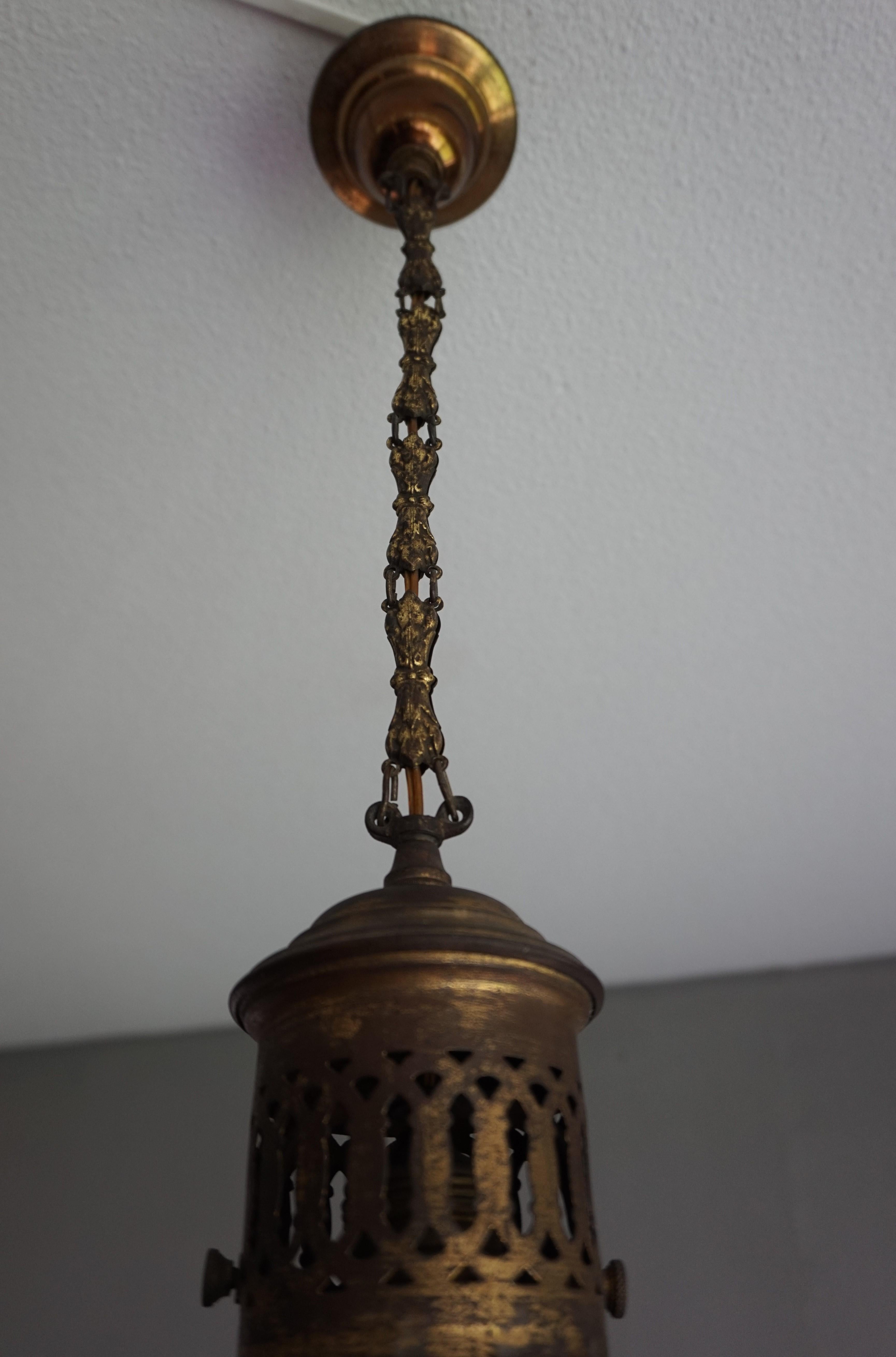 Lampe à suspension Arts &amp;amp; Crafts en laiton et verre prismatique du début des années 1900 par Holophane 4