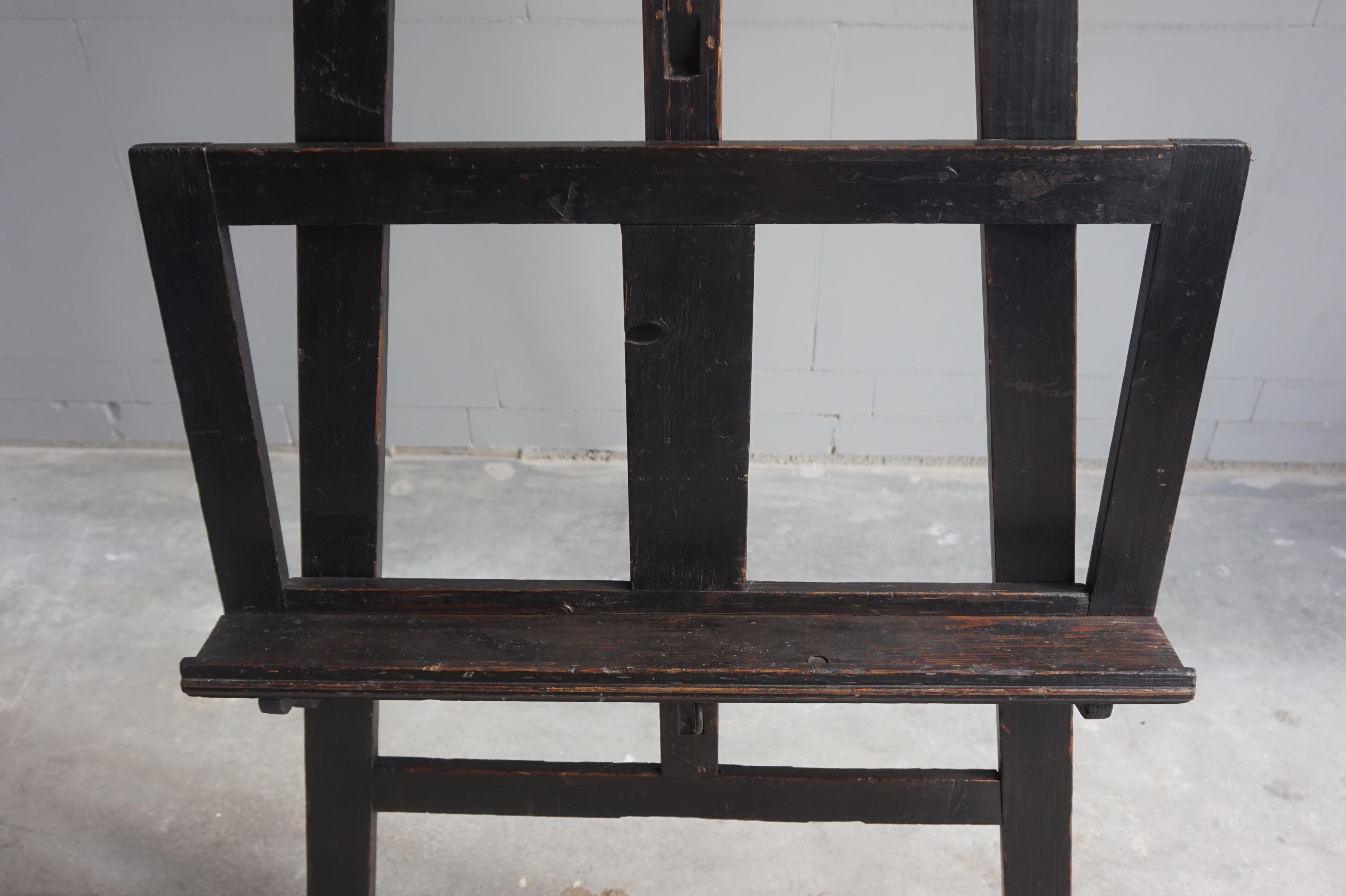 Early 1900s Arts & Crafts Era, Ebonized Wooden Studio Easel or Painting Stand 5