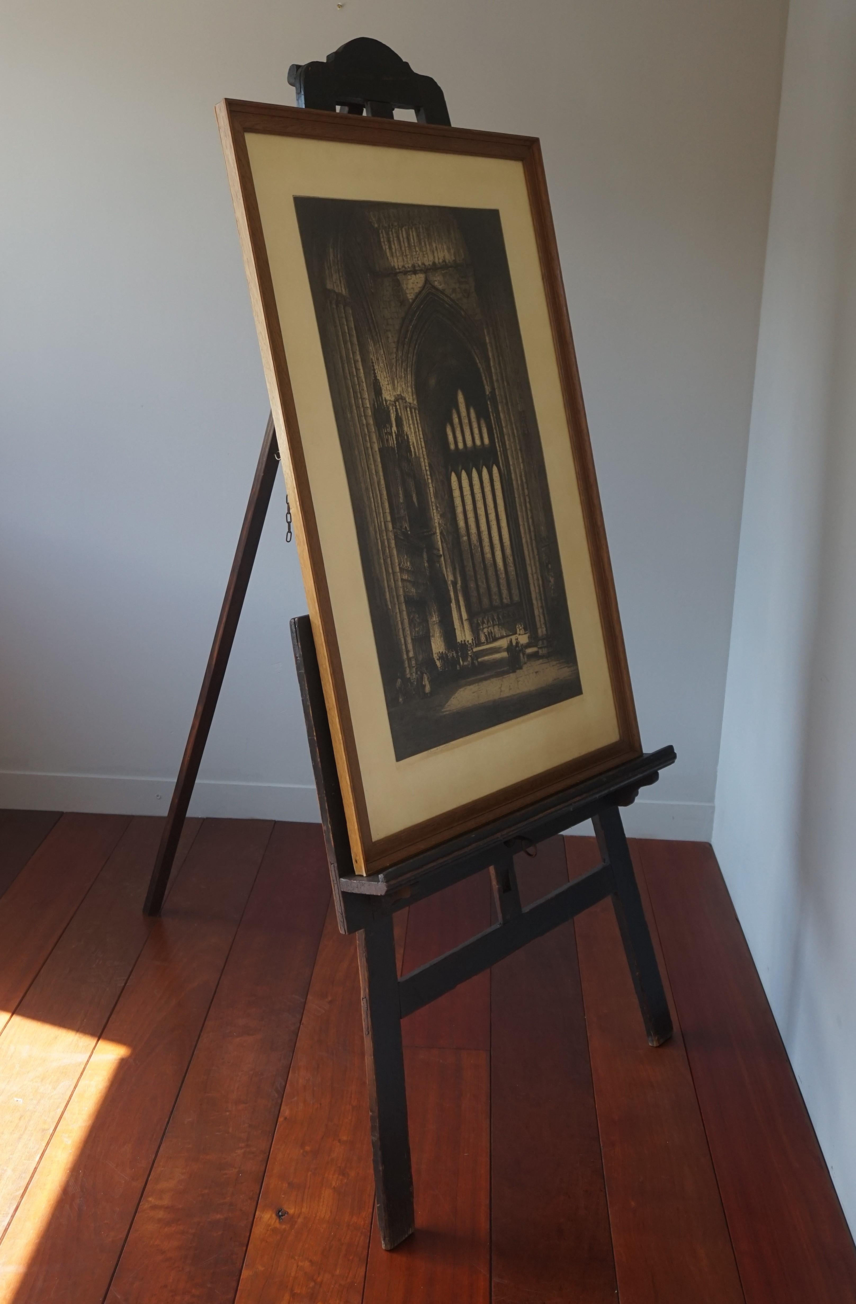 Antique display easel for paintings and other works of art.

This early 20th century studio easel is both stylish and practical. It stands as strong and stable as the day it was handcrafted all those years ago and it is height adjustable via the