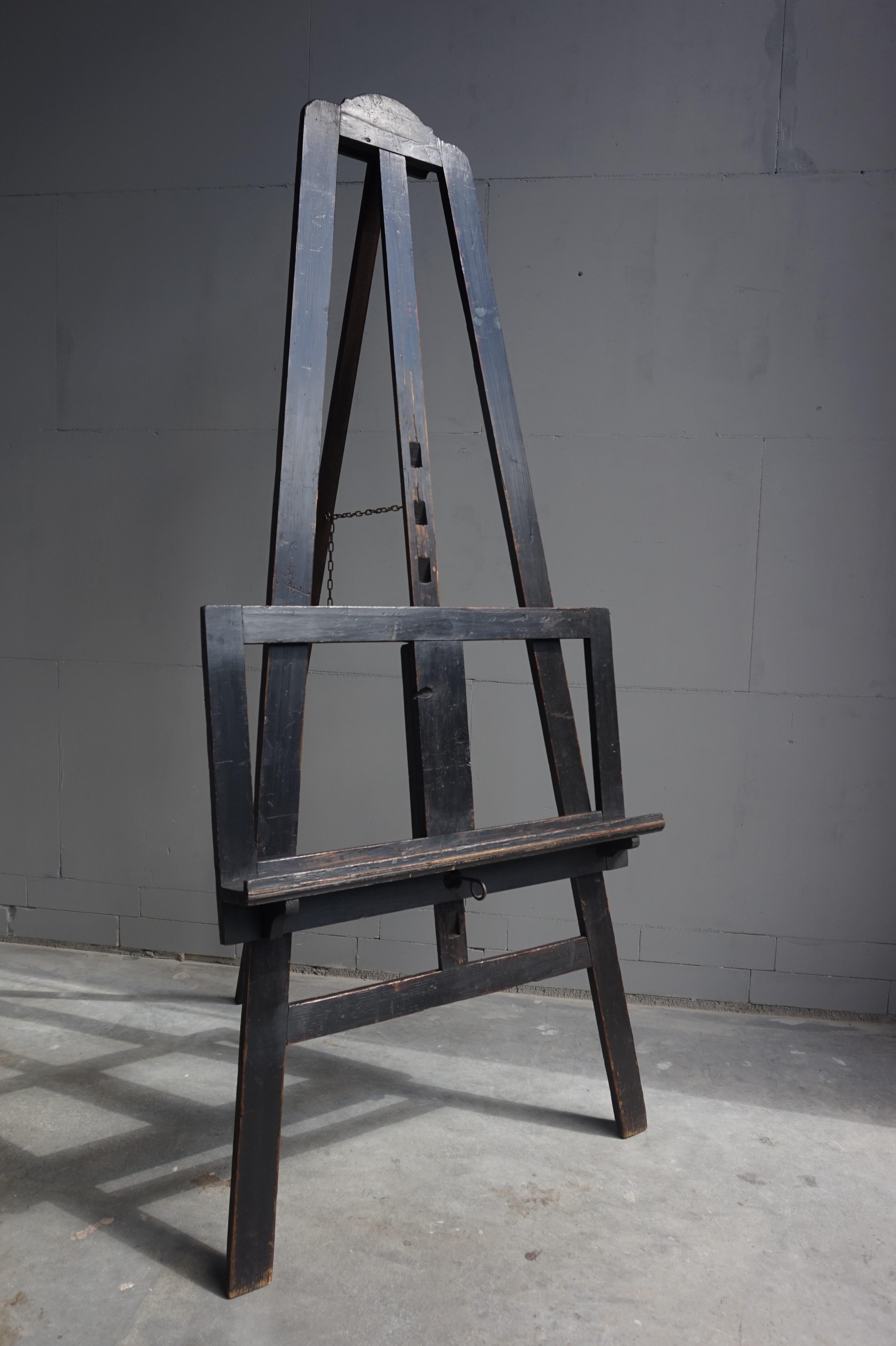 Arts and Crafts Early 1900s Arts & Crafts Era, Ebonized Wooden Studio Easel or Painting Stand